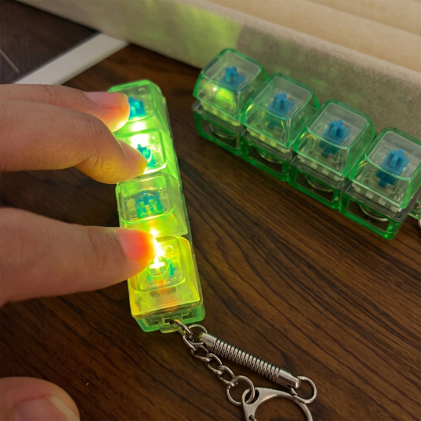 Mechanical Keyboard Switch Fidget Keychain with LED Light (1 Pc) - Great Price - Image 3