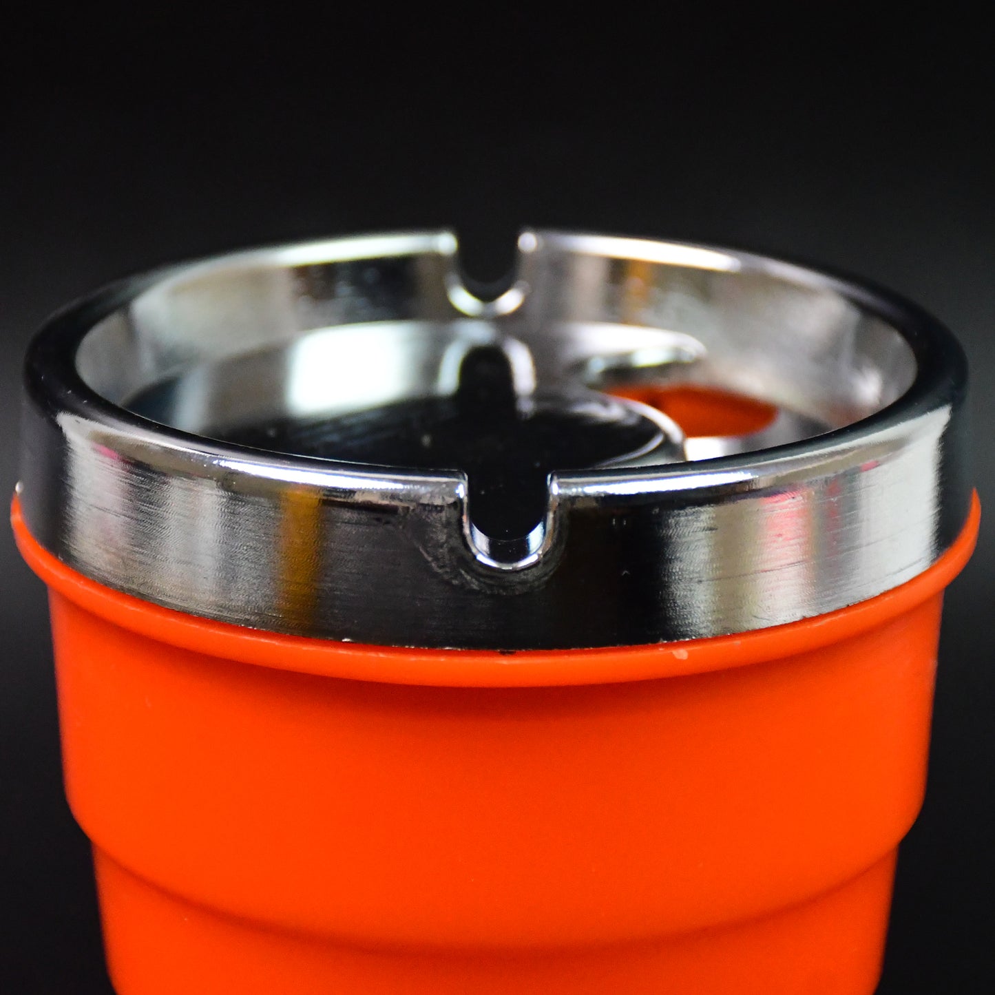 Plastic Car Ashtray Holder Cup With Lid (1 Pc) - Happy Price - Image 4