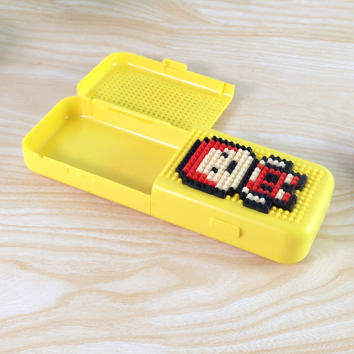 DIY Pixel Art Pen Stand with Building Blocks - Customizable Desk Organizer - Happy Price - Image 3
