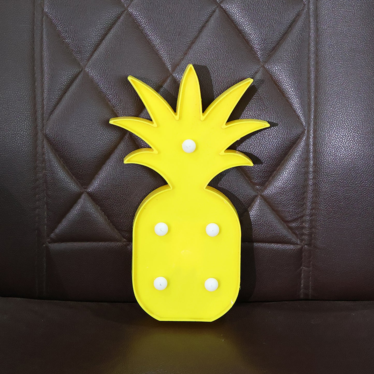 Pineapple Shaped LED Decorative Night Light - Battery Operated Lamp (1 Pc) - Happy Price - Image 7