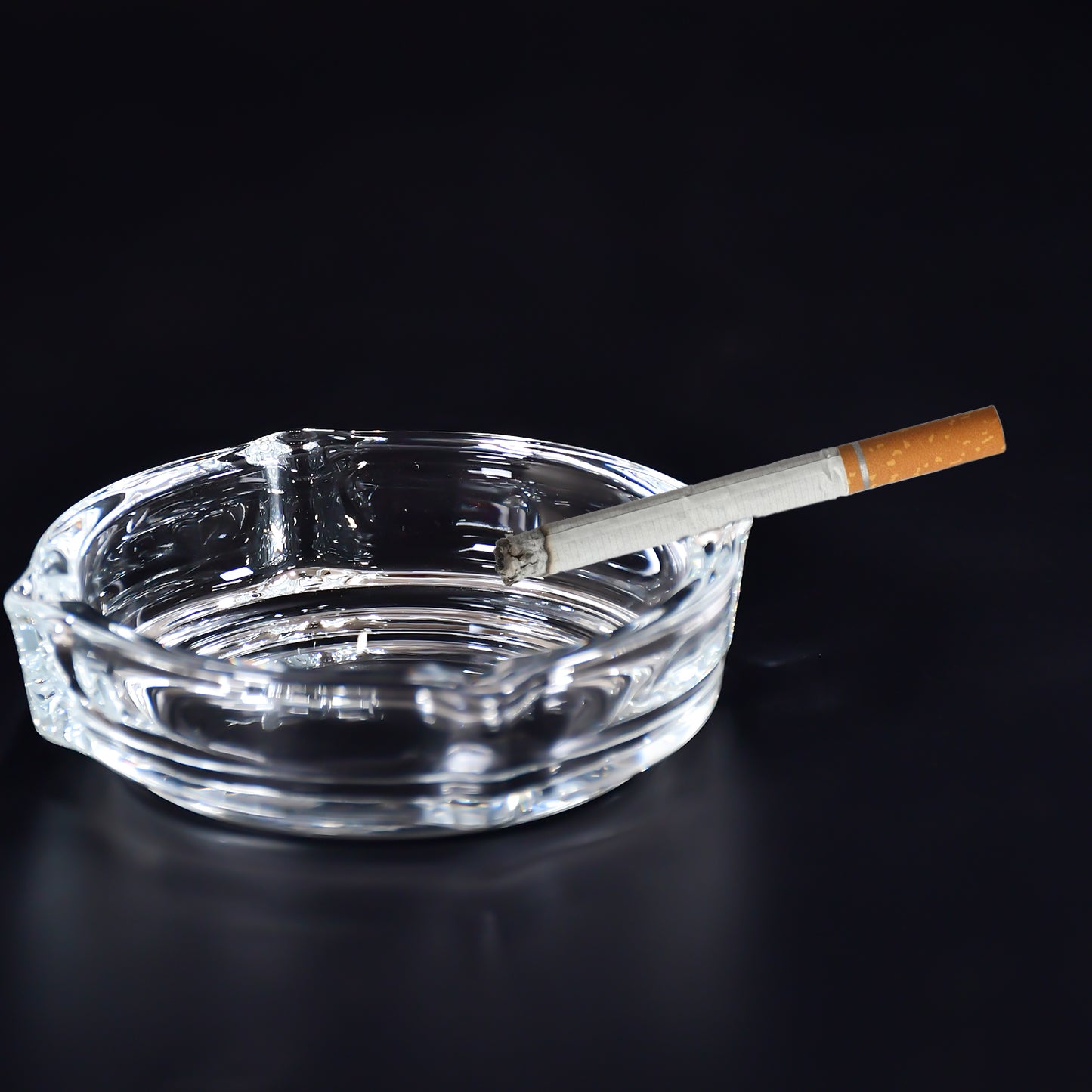 Glass Brunswick Crystal Quality Cigar Cigarette Ashtray Round Tabletop For Home Office Indoor Outdoor Home Decor - Happy Price - Image 3