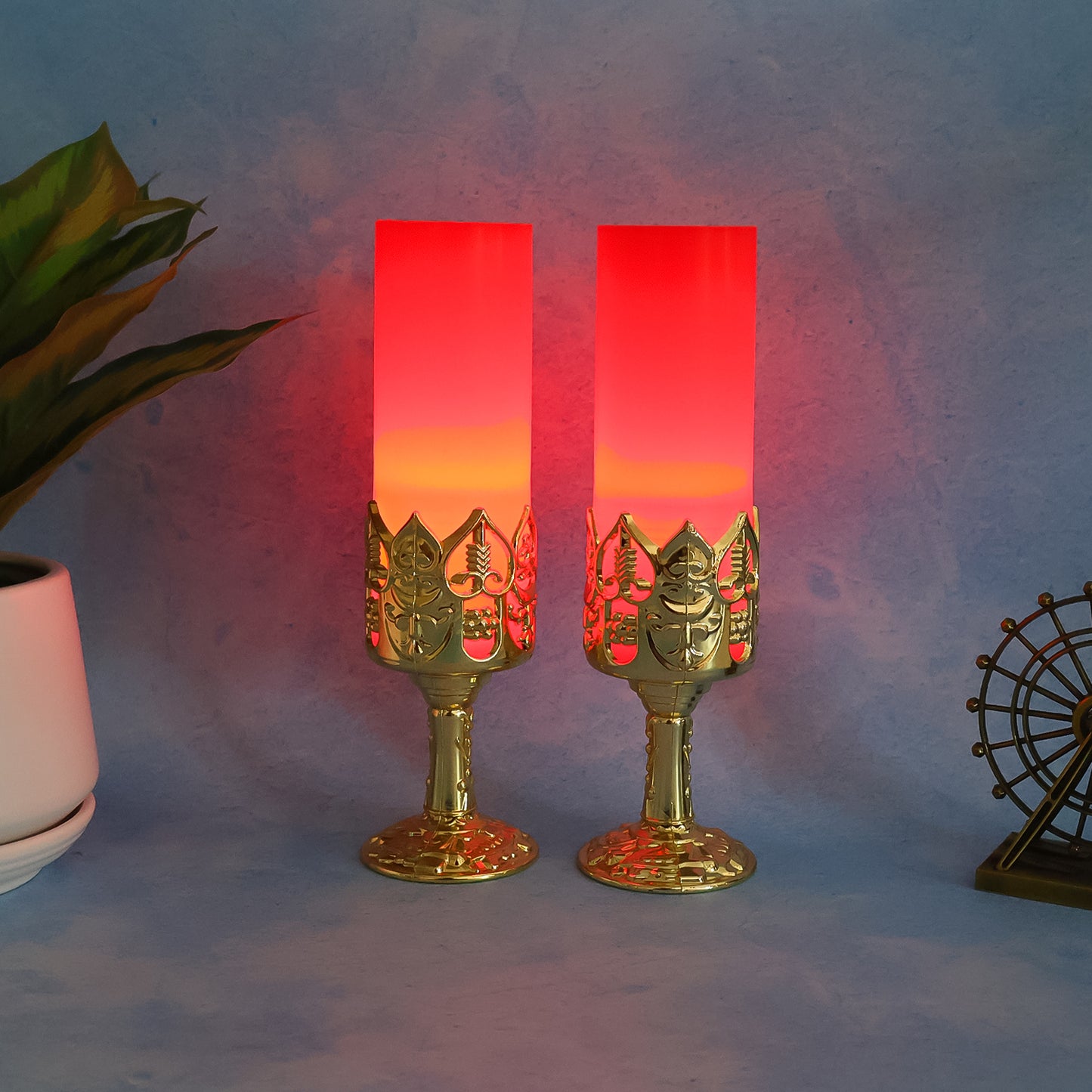 Set of 2 Decorative LED Candle Lamps with Golden Stand - Happy Price - Image 3