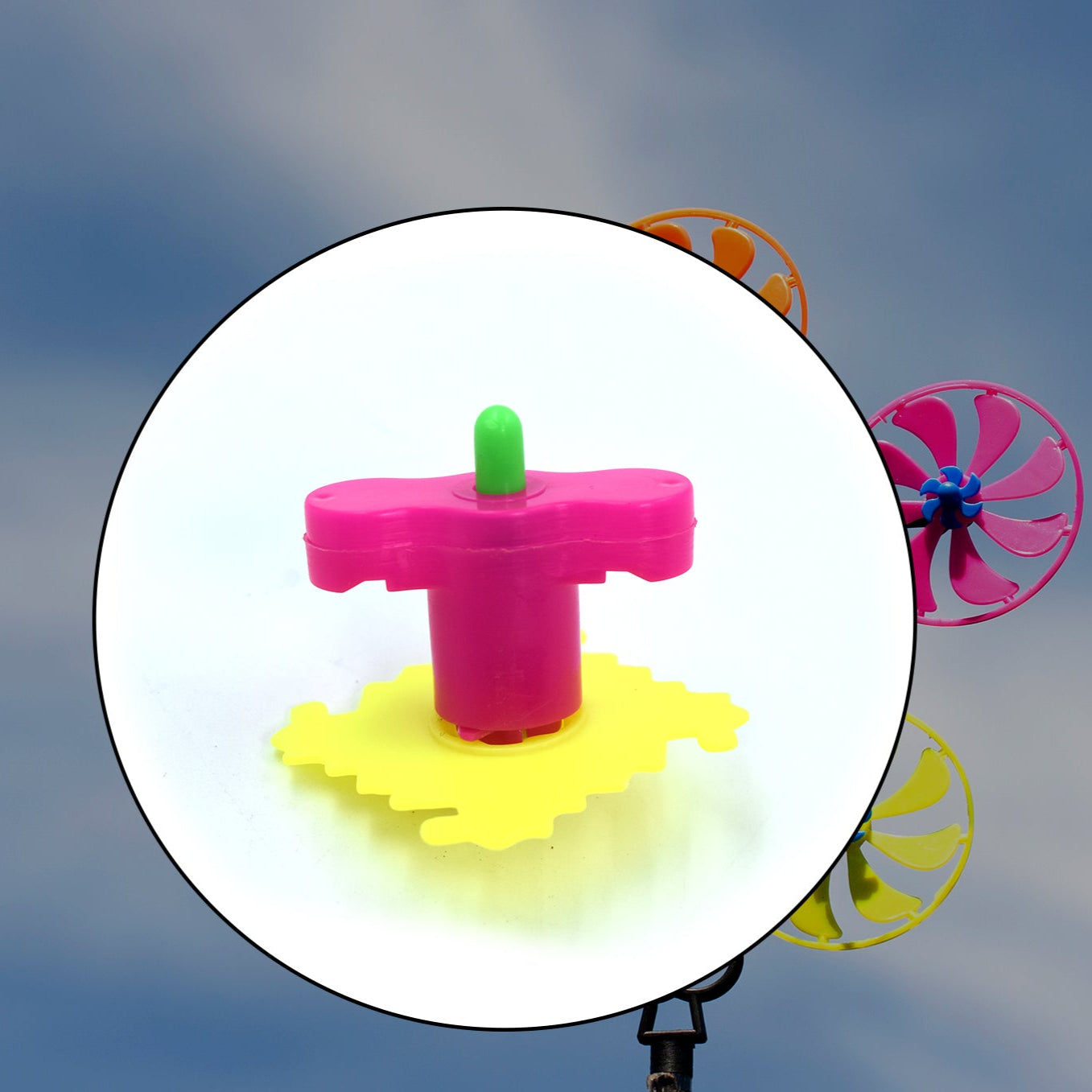 Toy Spinner Launcher For Kids - Happy Price - Image 1