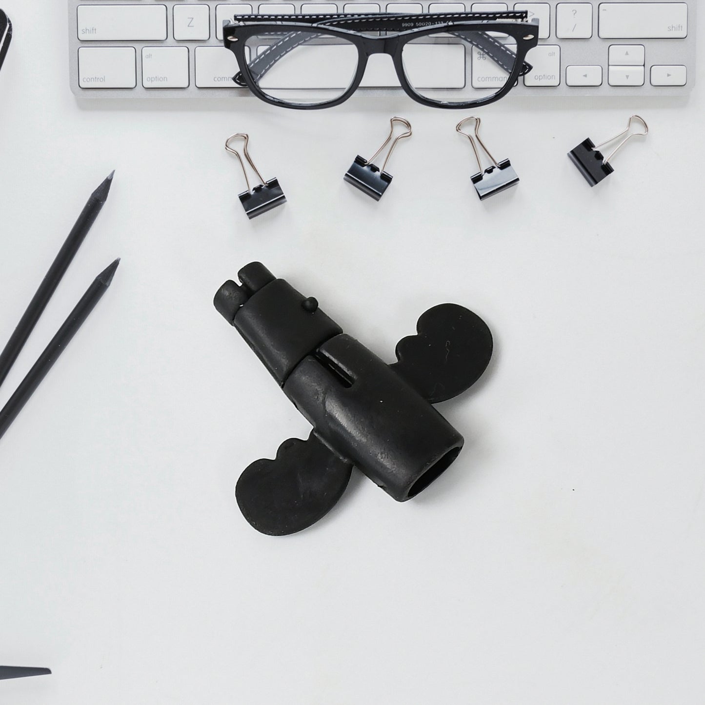 Silicone Data Cable Protector Angel Data Cable Protective Cover 2 In 1 Mobile Phone Cord Earphone Cord Saver Storage Tool - Happy Price - Image 3