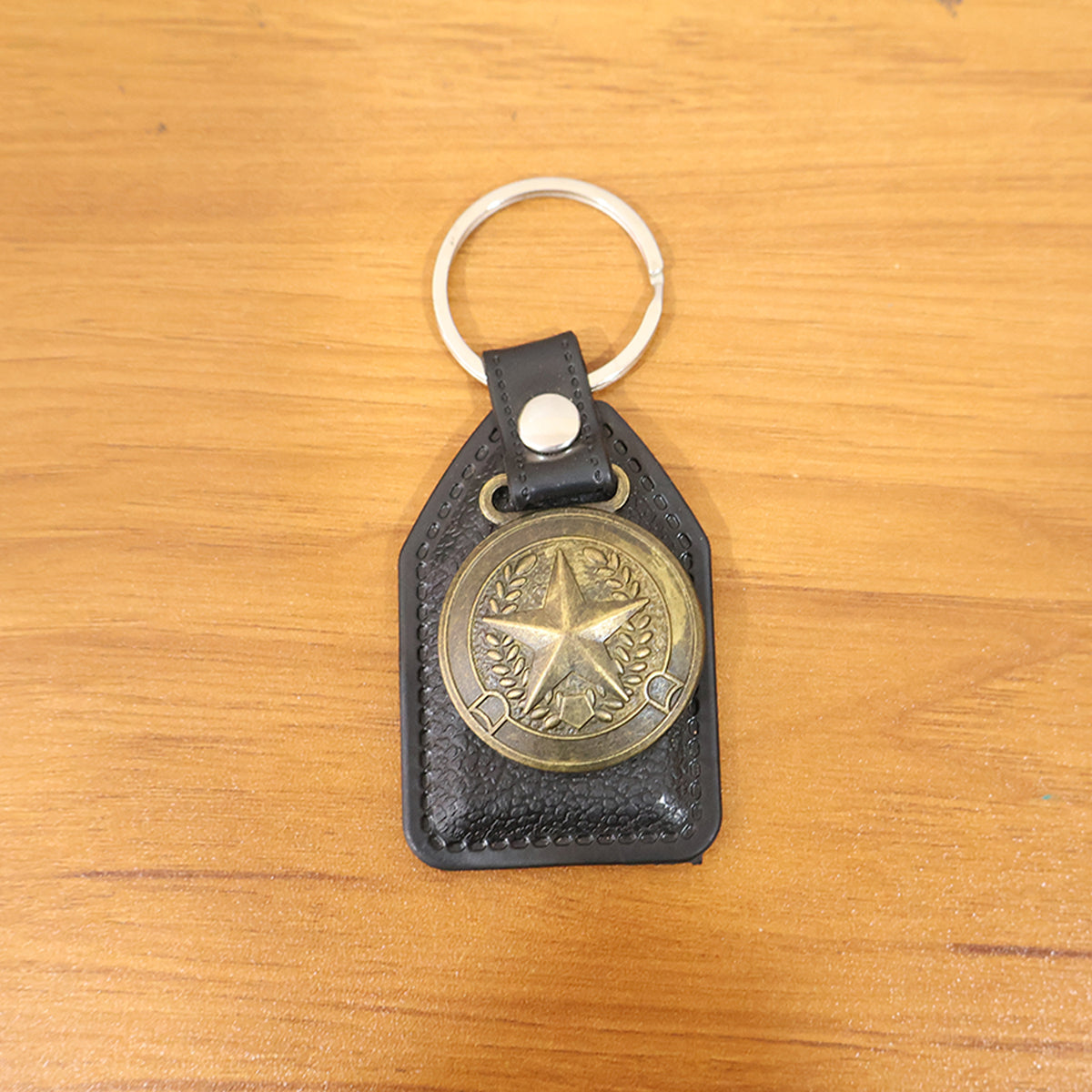 Metal Star Emblem Keychain with Leather Finish - 1 Pc - Happy Price - Image 7