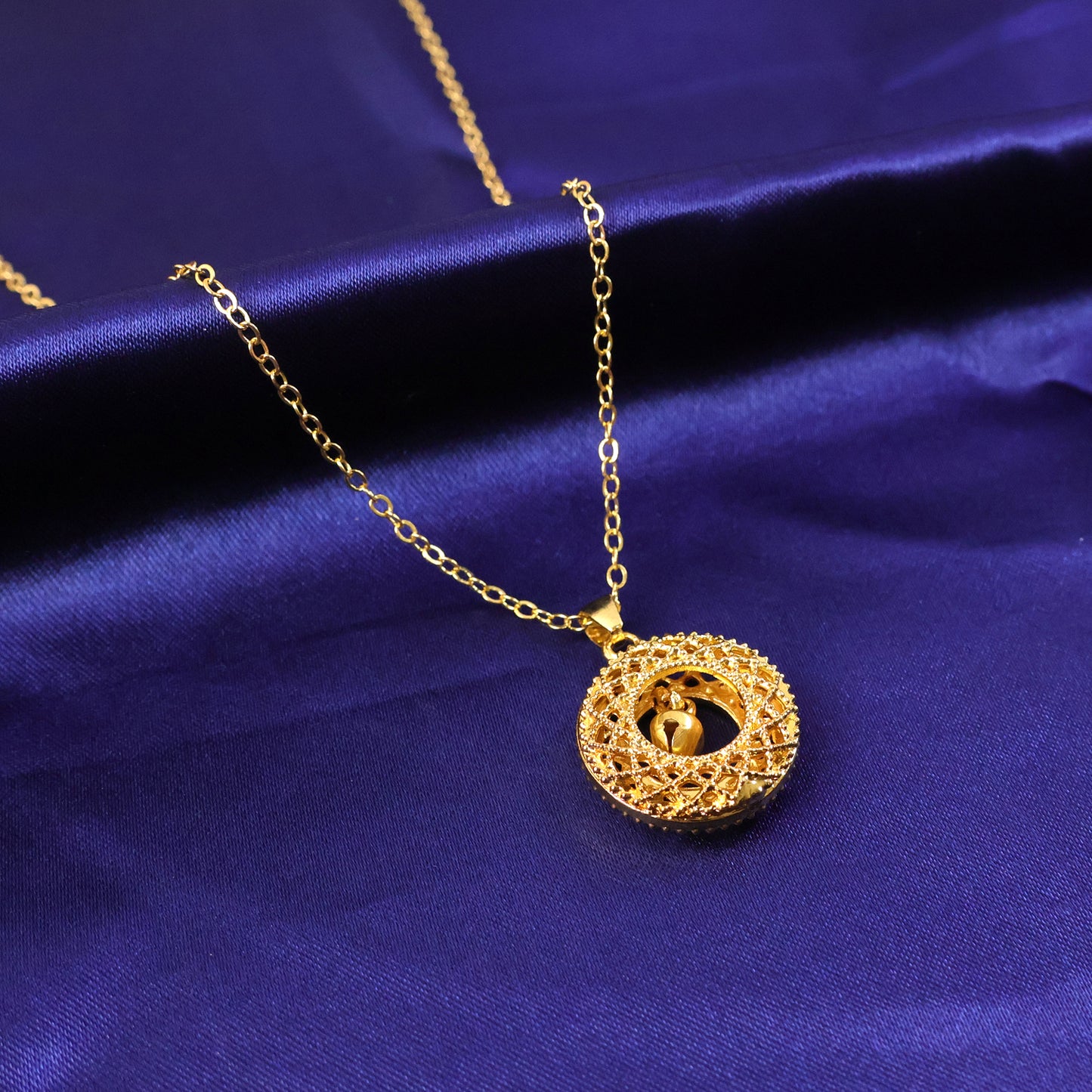 Gold-Tone Round Jhumka Pendant Chain Necklace for Women (1 Pc) - Happy Price - Image 2