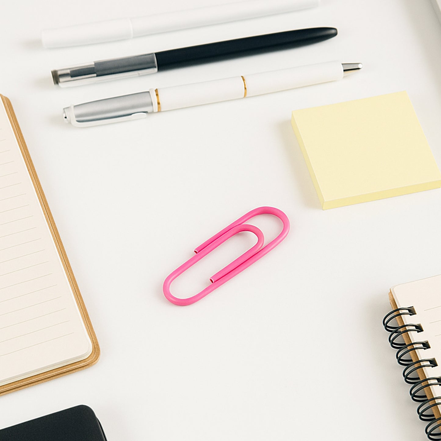 Vinyl Coated Paper Clips - 10 Piece Set, Assorted Colours, Standard Size - Happy Price - Image 5