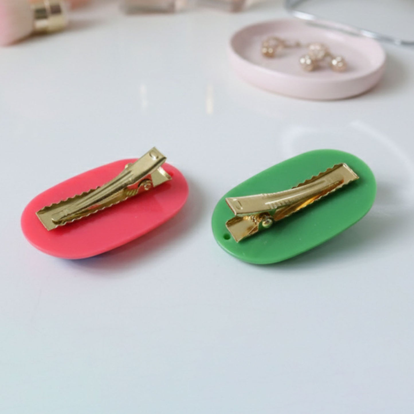 Decorative Hair Clips Set - 4 Pc Stylish Text Accent Hair Accessories for Girls & Women - Happy Price - Image 6