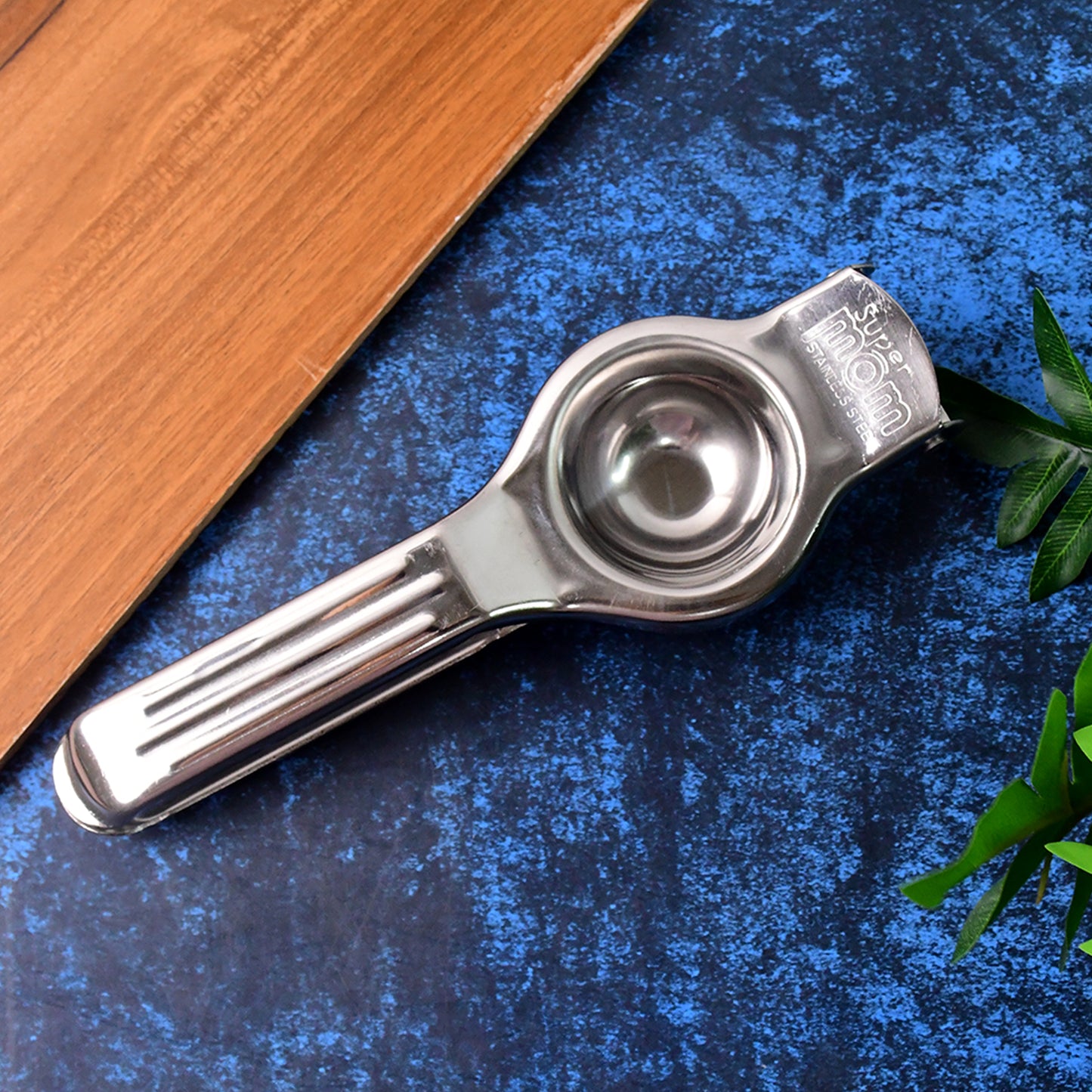 Durable Stainless Steel 2-in-1 Lemon Squeezer & Bottle Opener - Happy Price - Image 6