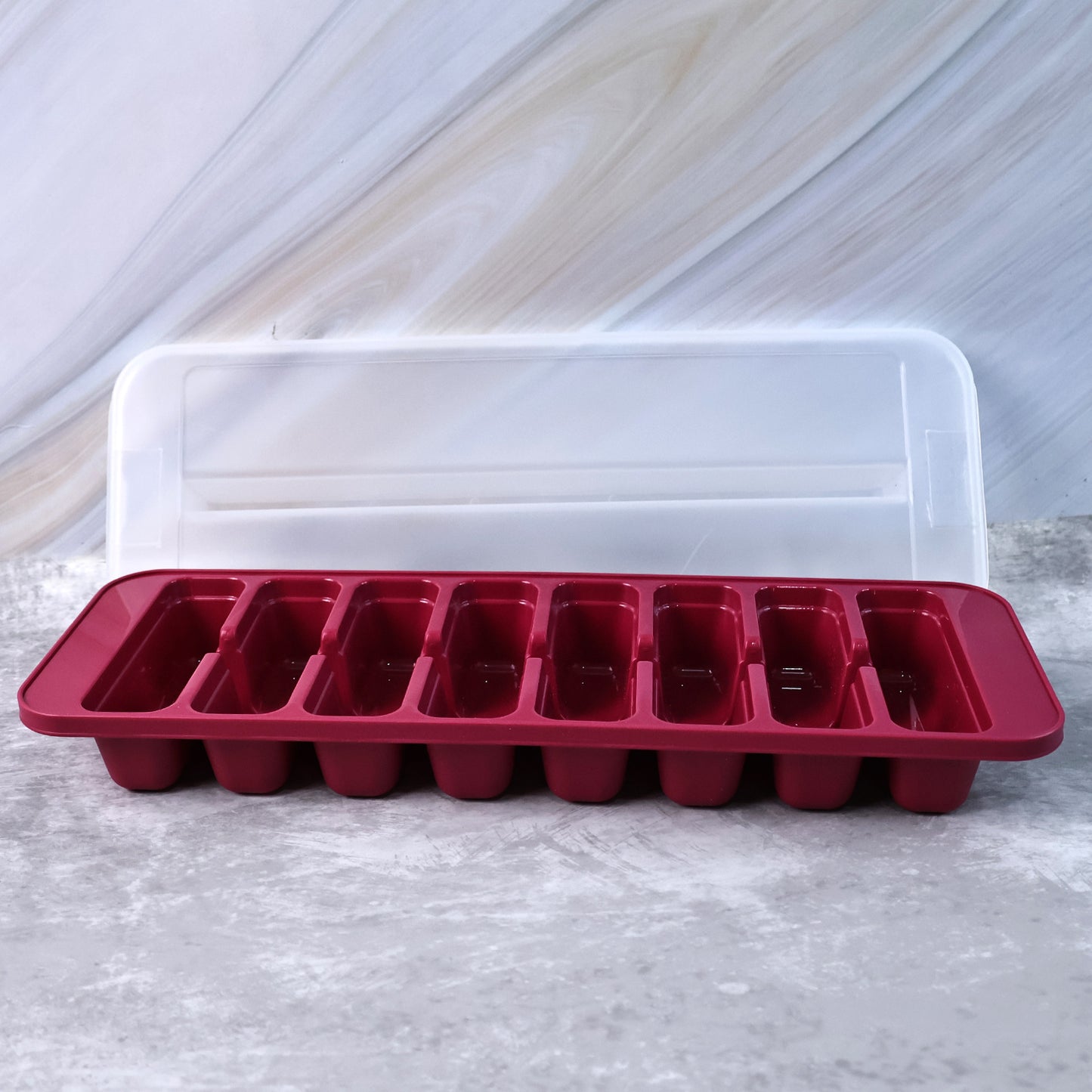 Supermom Frizzy Ice Tray With 2-in-1 Compartment For Ice Cubes And Storage Box (1 Pc) - Happy Price - Image 6