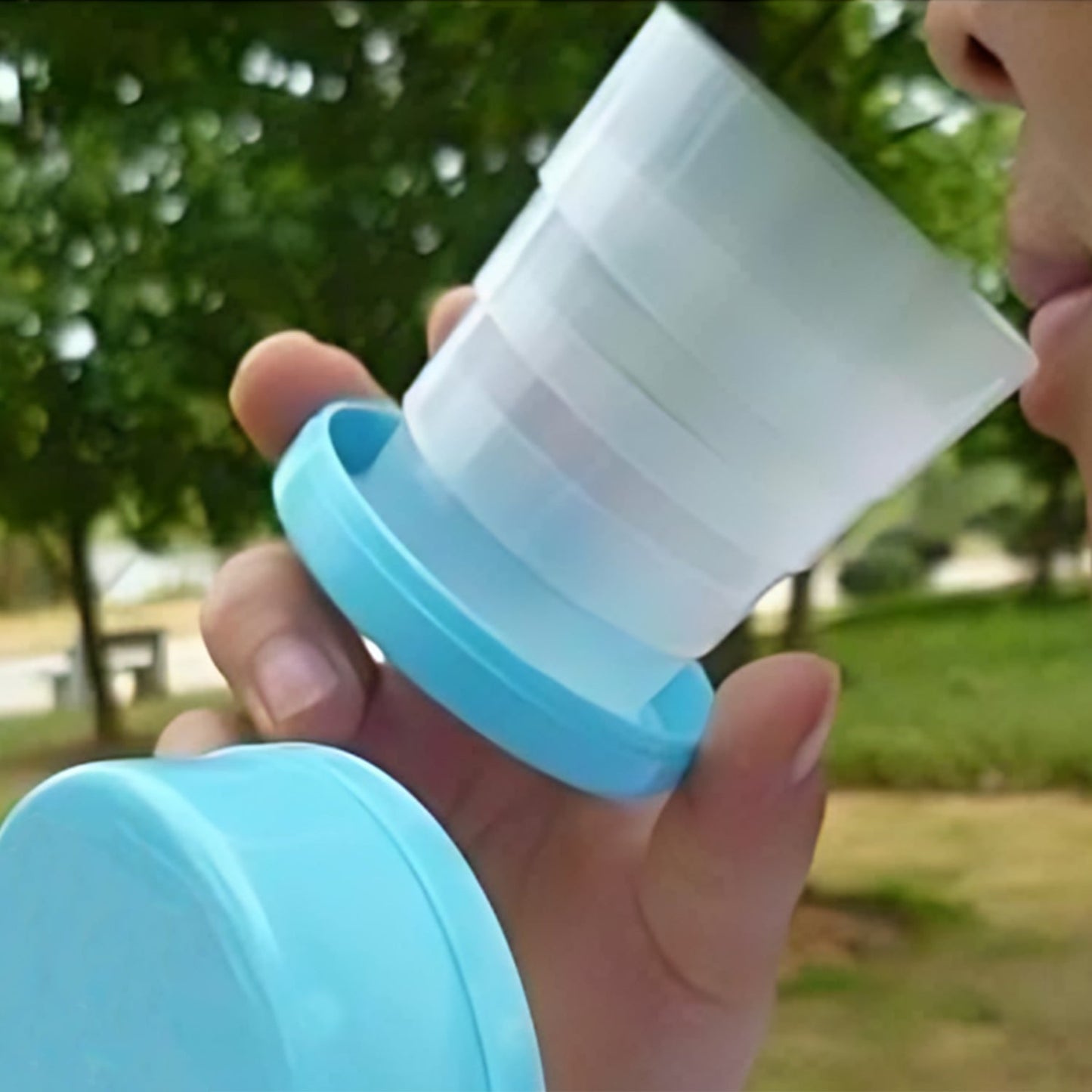 Portable Collapsible Travel Cup with Lid (1 Pc) - Happy Price - Image 2