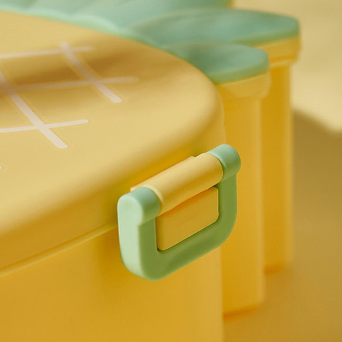 Kids Lunch Box Cute Pineapple Shaped Bento Box With Fork Spoon Snack Candy Container Microwave Portable Office Lunch Box (1 Pc With Spoon Fork) - Happy Price - Image 5