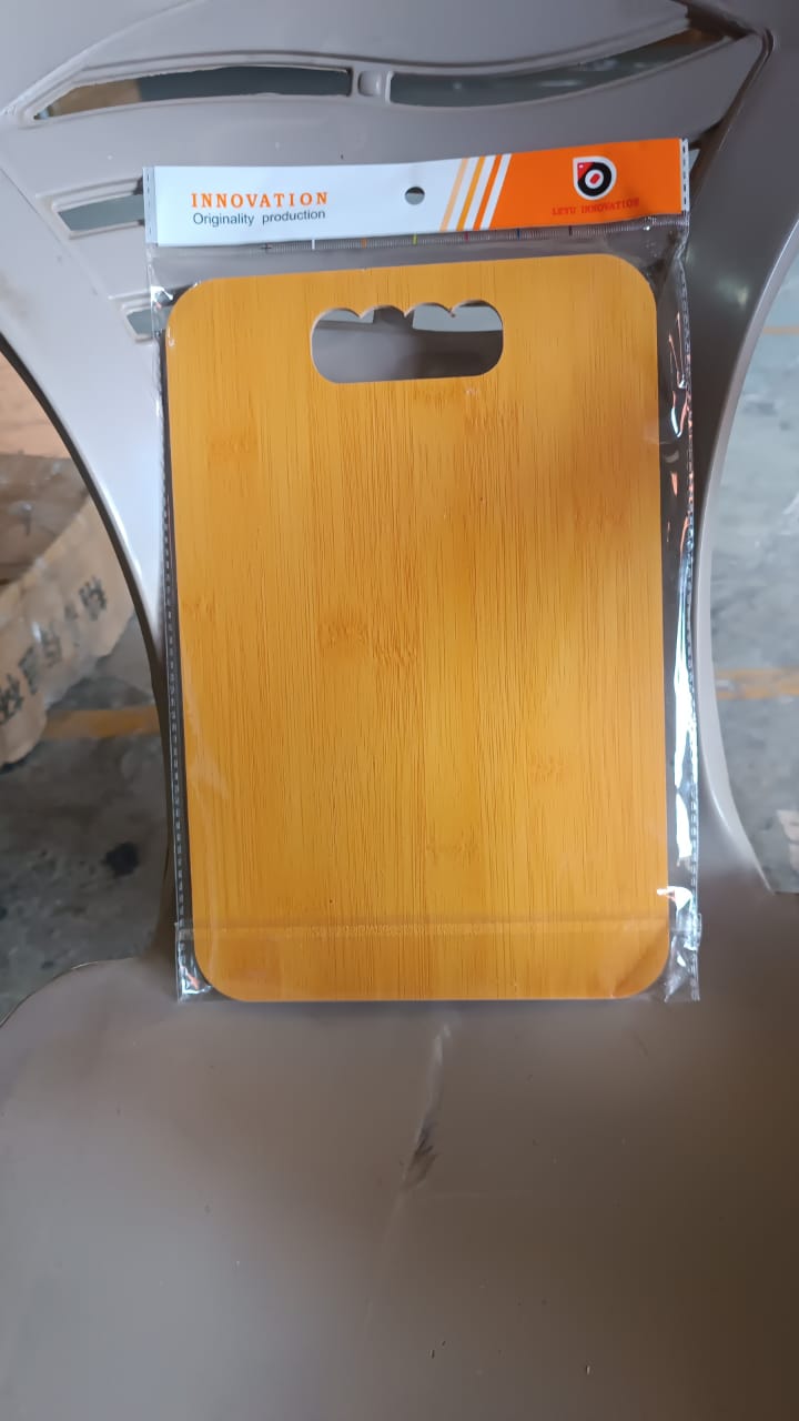 Natural Wood Cutting Board for Kitchen - Vegetable & Meat Prep - Happy Price - Image 8