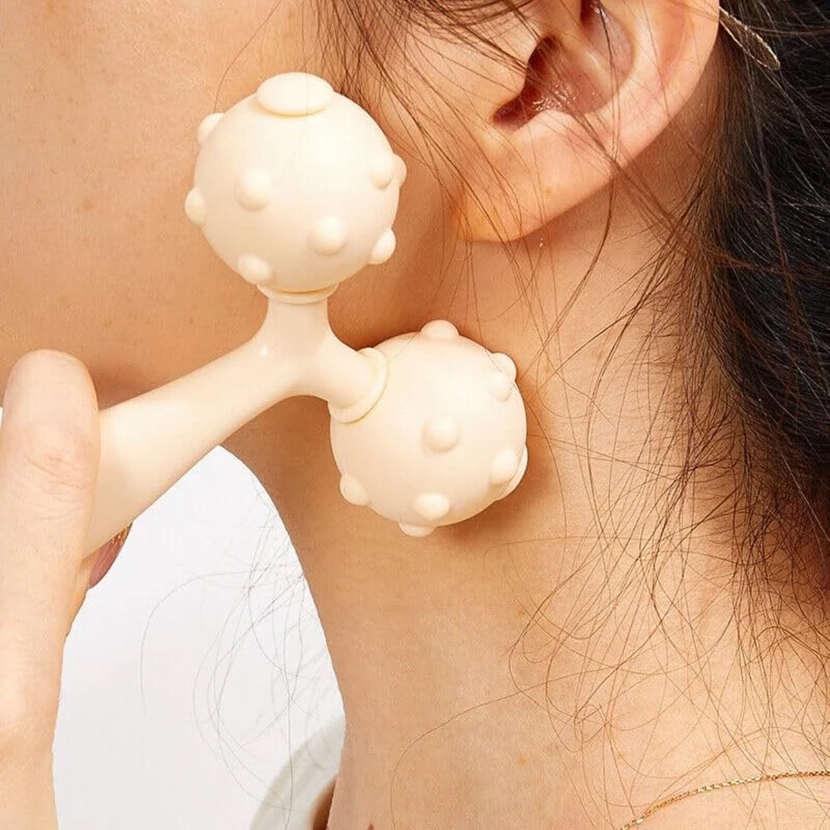 Dual Ball Face & Body Massager Roller - 1 Pc - Happy Price - Image 4