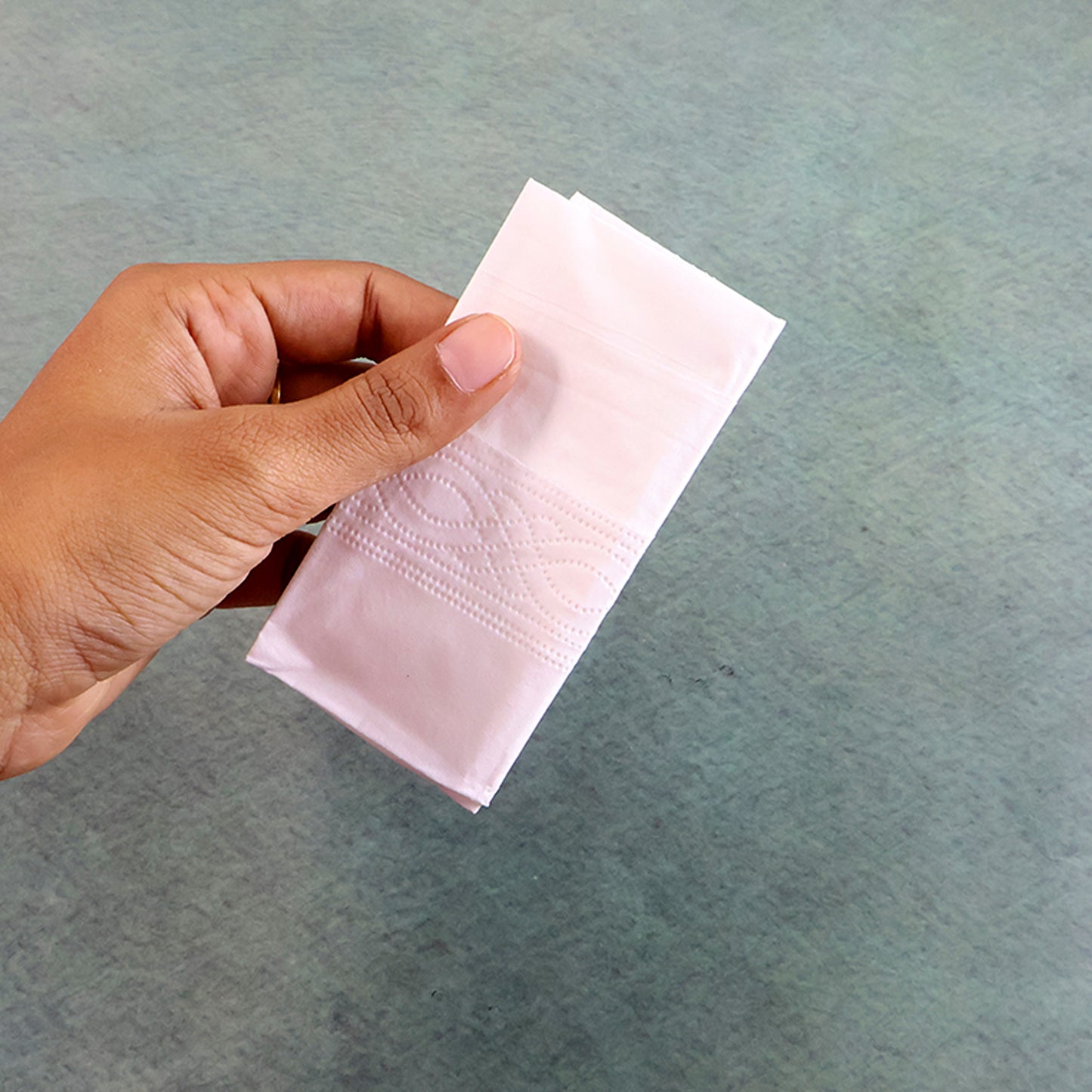 Pack of 6 Soft Pocket Tissues - 60 Sheets Each, Gentle & Travel-Friendly - Great Price - Image 7