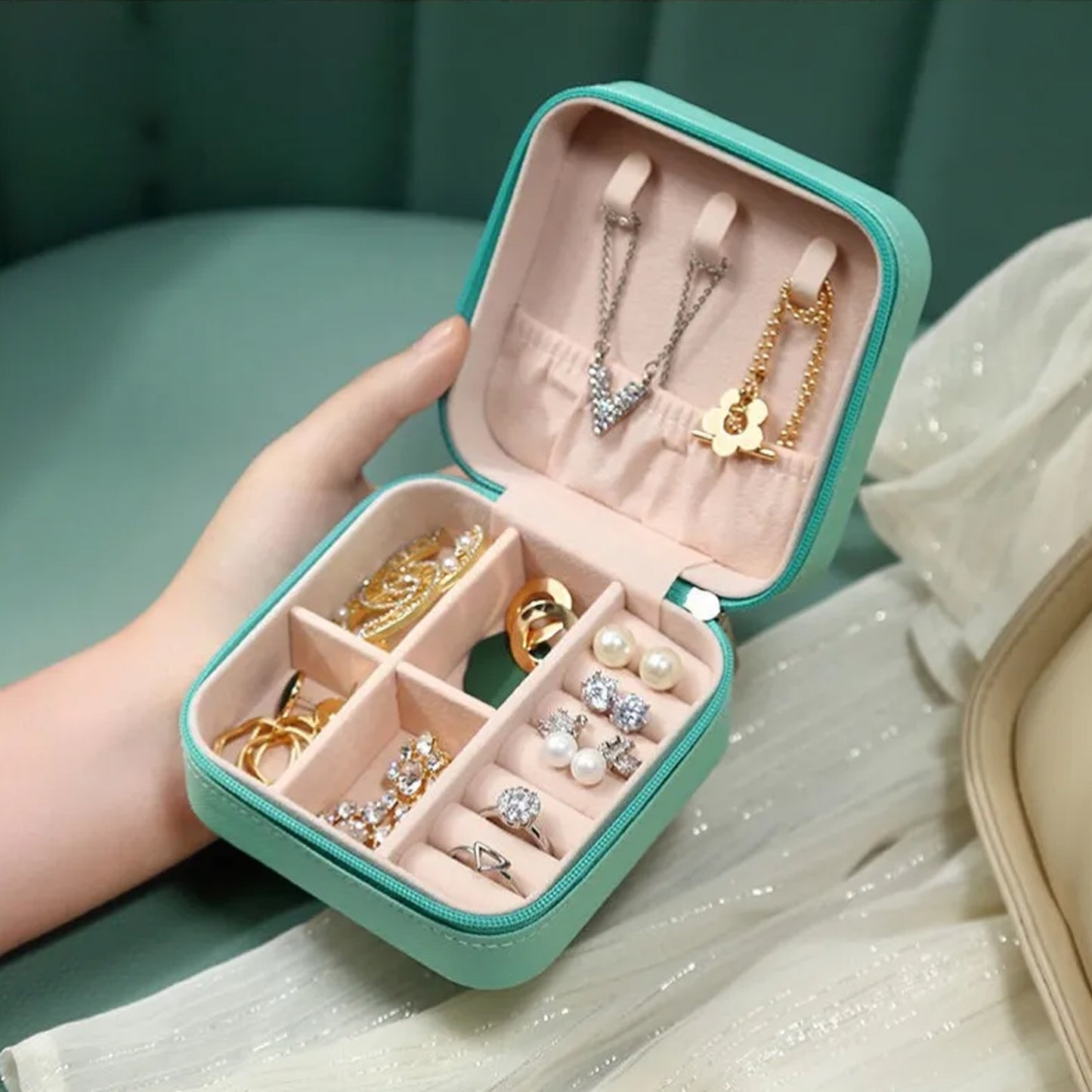 Jewellery Box For Women Mini Portable Jewelry Box Organiserpu Leather Jewlerrying Display Holder Small Travel Jewellery Box For Girls Women Mother Daughte Travel Ring Pendant Earring Necklace Storage Case - Happy Price - Image 5