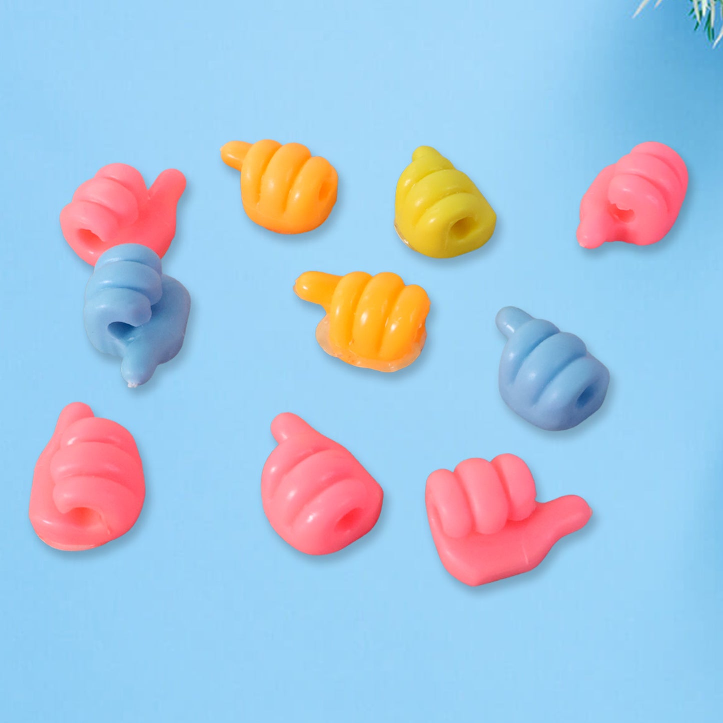 10 Pcs Mini Utility Hangers - Anti-Slip Spiral Grip for Drying Small Items - Happy Price - Image 5