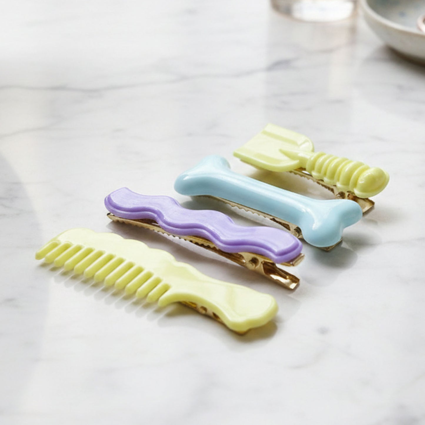 4 Pc Decorative Alligator Hair Clips for Girls & Women - Cute Styling Pins - Happy Price - Image 6