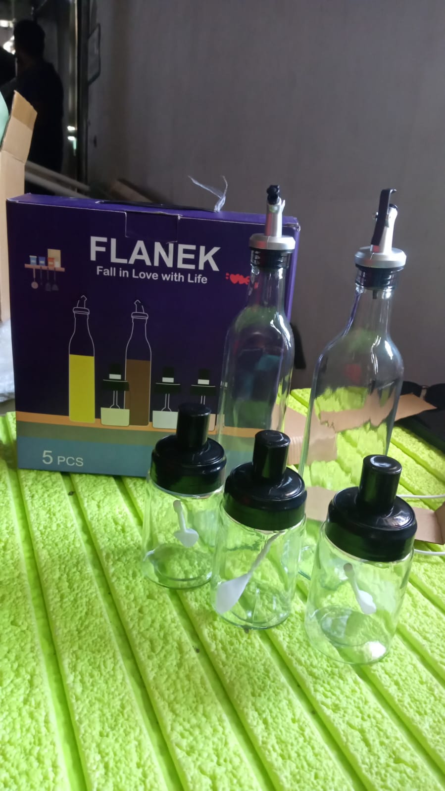 Glass Oil Dispenser & Spice Jar Set - 5 Pcs (2x 500ml Oil, 3x 250ml Spice) - Happy Price - Image 7