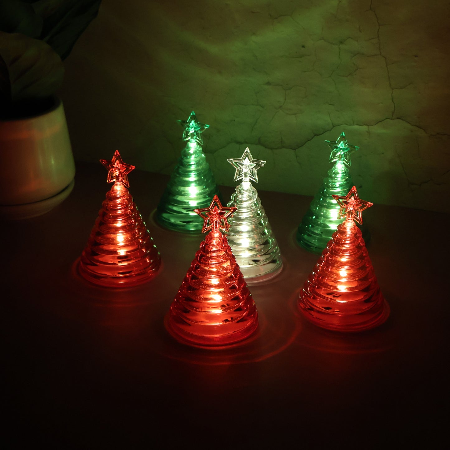 Set of 6 LED Mini Christmas Tree Lights - Battery Operated Cone Lamps - Happy Price - Image 6