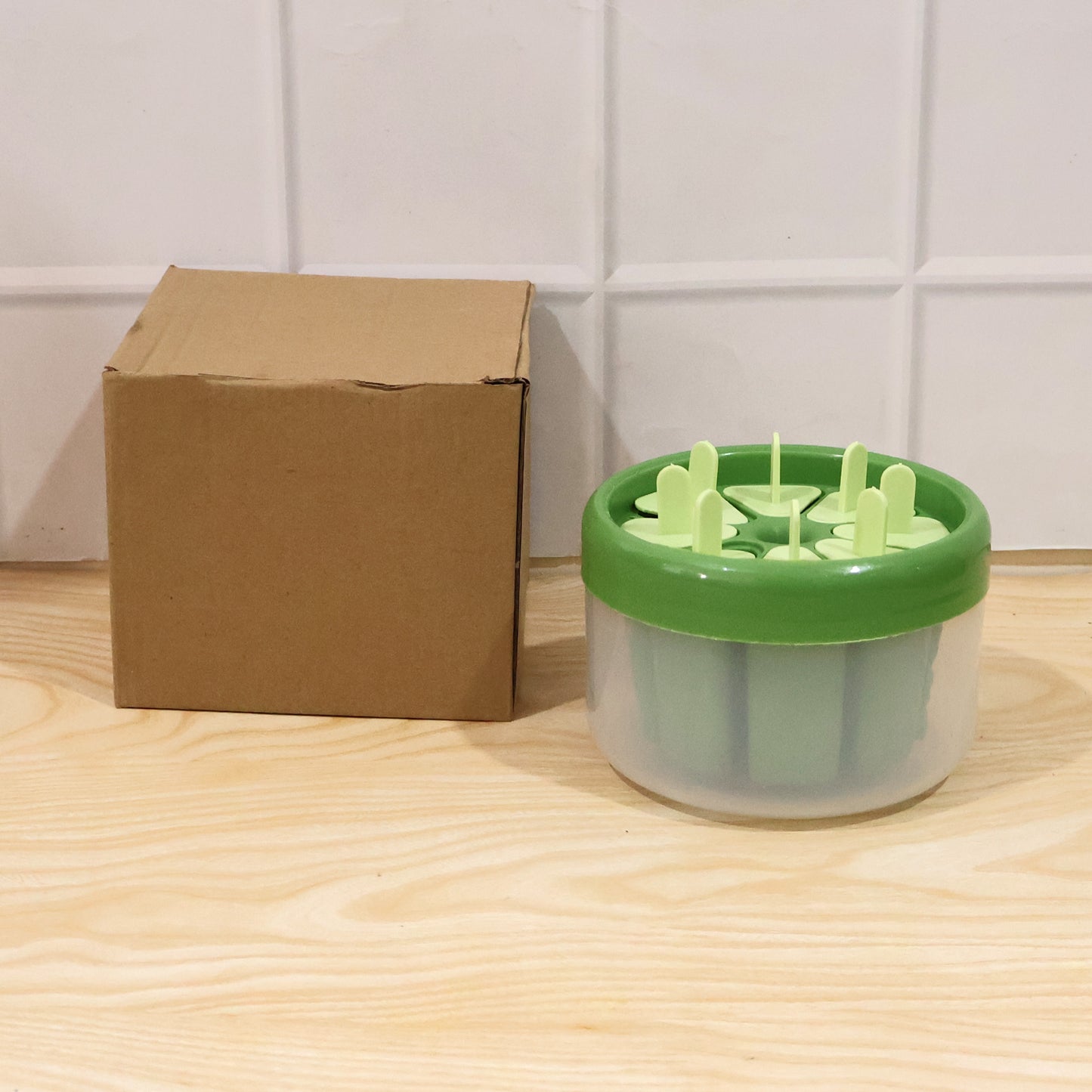 Plastic Ice Candy Mould Tray - 8 Popsicle Cavities, Reusable DIY Frozen Dessert Maker - Happy Price - Image 7