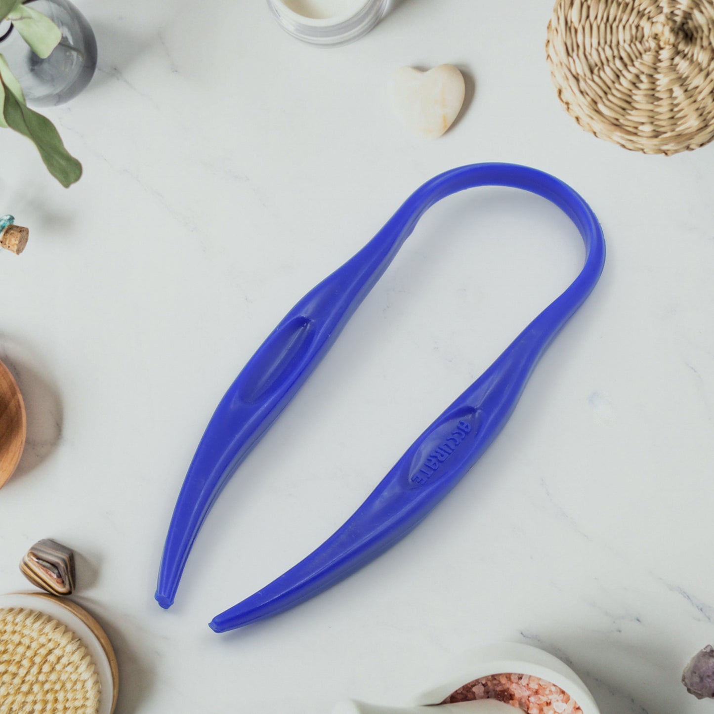 Plastic Tongue Cleaner For Kids Adults Tongue Scraper For Bad Breath Maintain Oral Hygiene For Daily Use For Fresh Breath Bacteria Removal Improved Taste Plastic With Handle Tongue Cleaner (1 Pc ) - Happy Price - Image 5