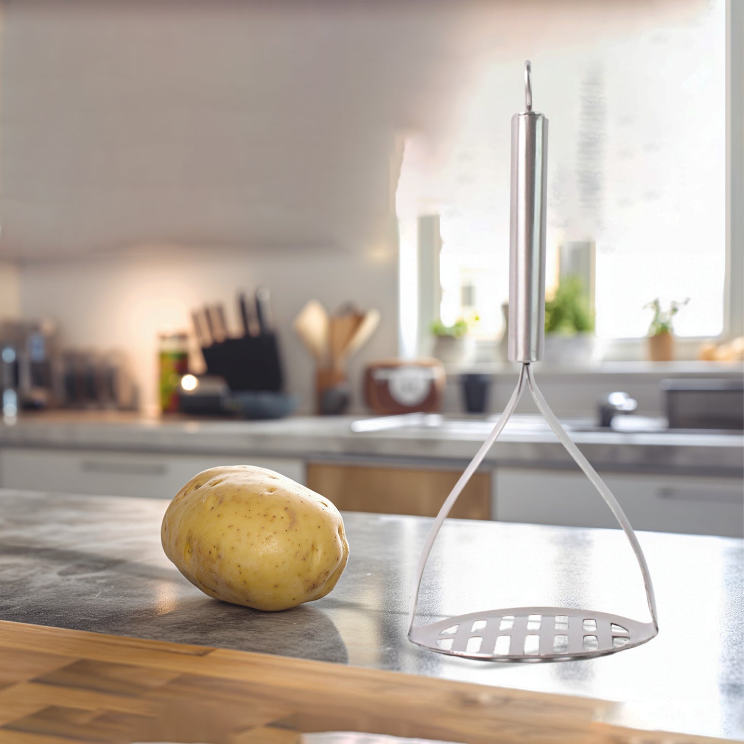 Stainless Steel Potato Masher with Ergonomic Handle (1 Pc) - Happy Price - Image 5