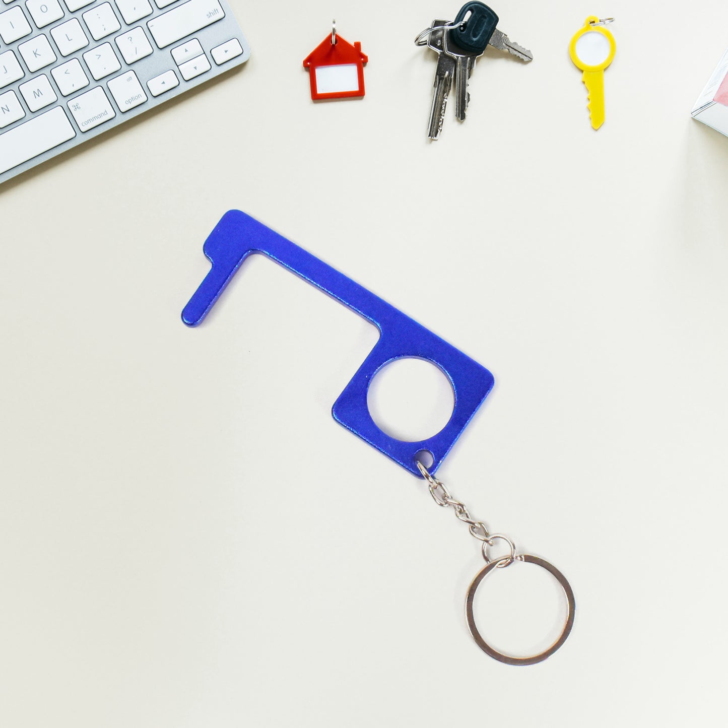 Metal Key Shape Keychain Door Opener Tool (1 Pc) - Happy Price - Image 3