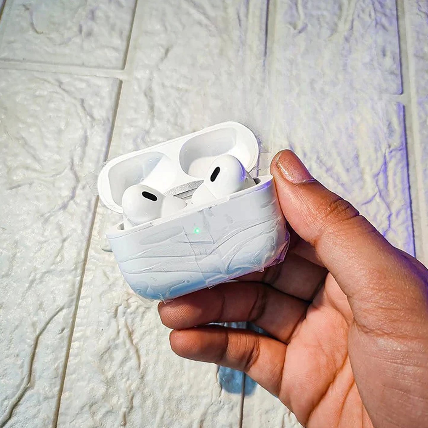 10 In1 Set Ultra Smart Bluetooth Calling Smartwatch + Earphones With Transparent Screen Guard Watch With Seven Classic Straps (Mix Color) - Happy Price - Image 5