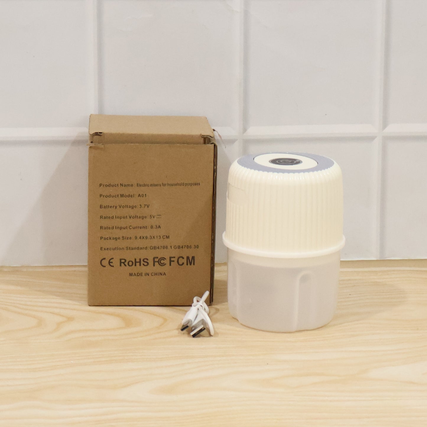 Mini USB Rechargeable Garlic Chopper, 300 ML Portable Electric Food Mincer - Happy Price - Image 7