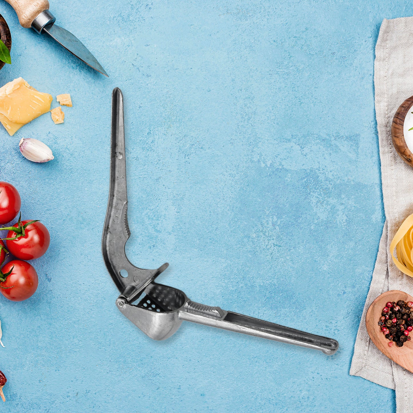 Garlic Press All Aluminum Easy To Use With Light Weight Without Difficulty Cooking Baking Kitchen Tool Dishwaher Safe - Happy Price - Image 3