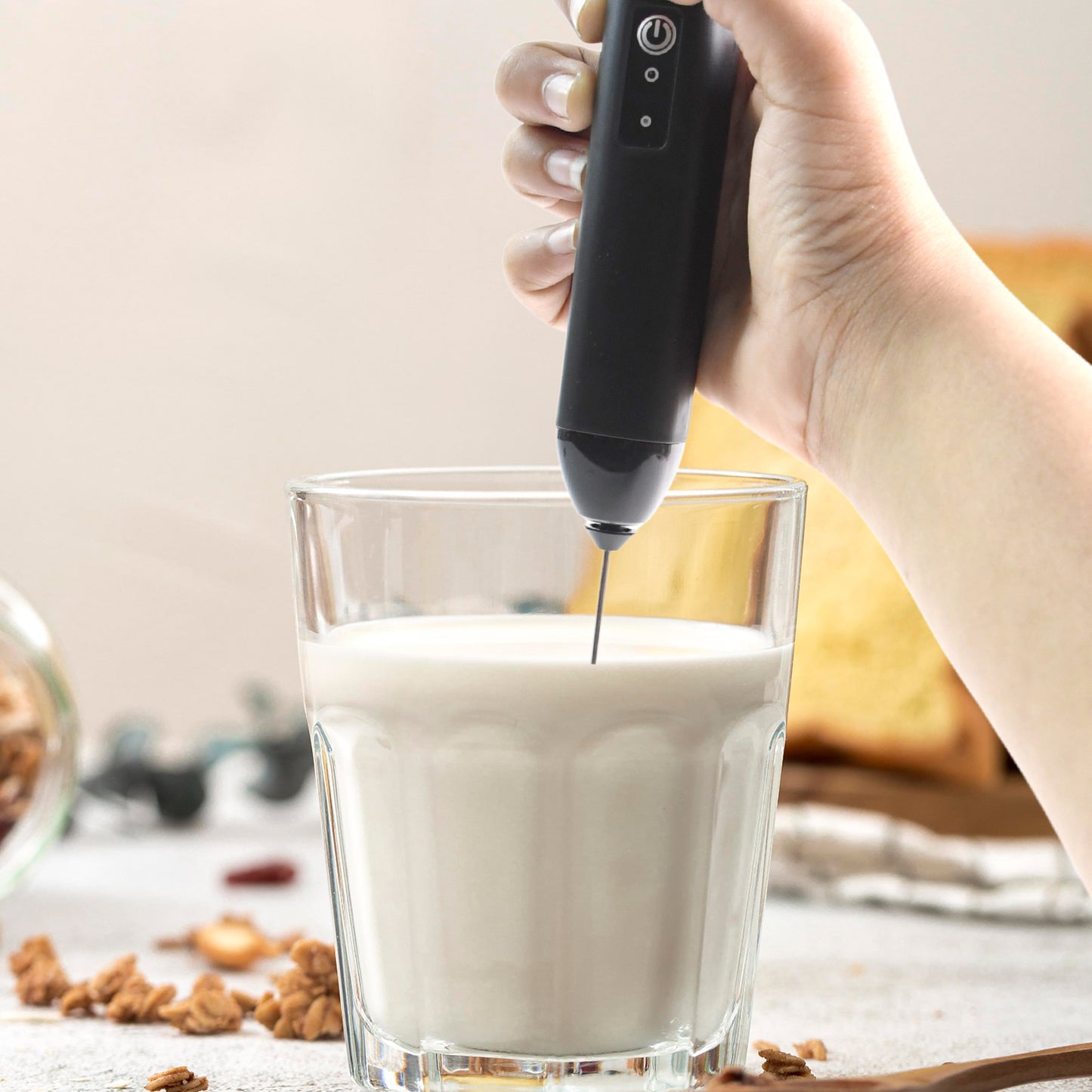 Small Electric Handheld Milk Frother With Stainless Steel Whisk (1 Pc) - Happy Price - Image 5
