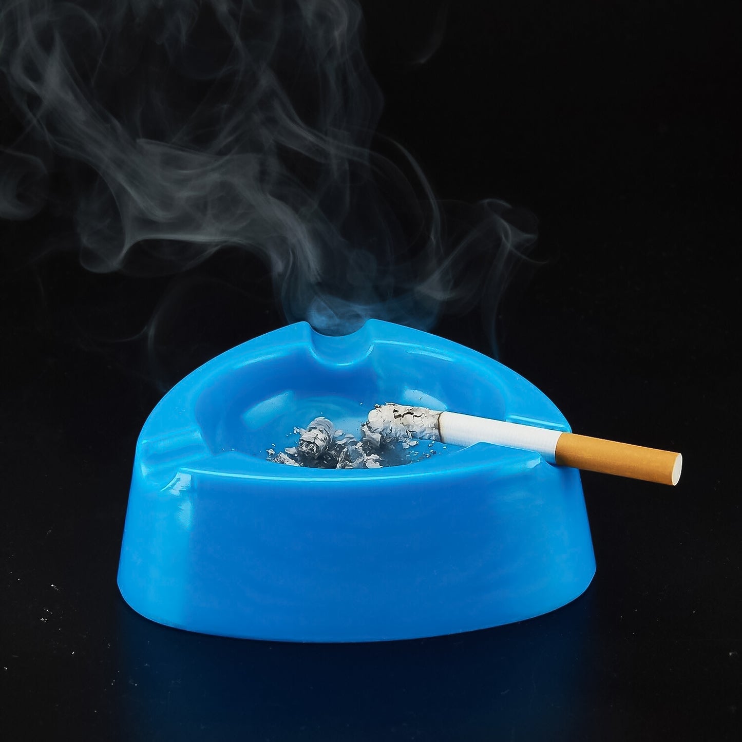 Heavy Duty Plastic Ashtray (Mix Color 1 Pc) - Happy Price - Image 3
