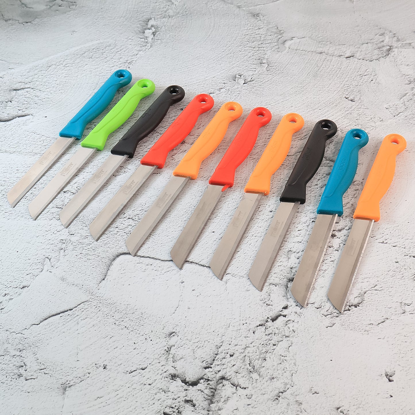 10 Piece Stainless Steel Kitchen Knife Set with Laser-Cut Blades and Ergonomic Plastic Handles - Happy Price - Image 4