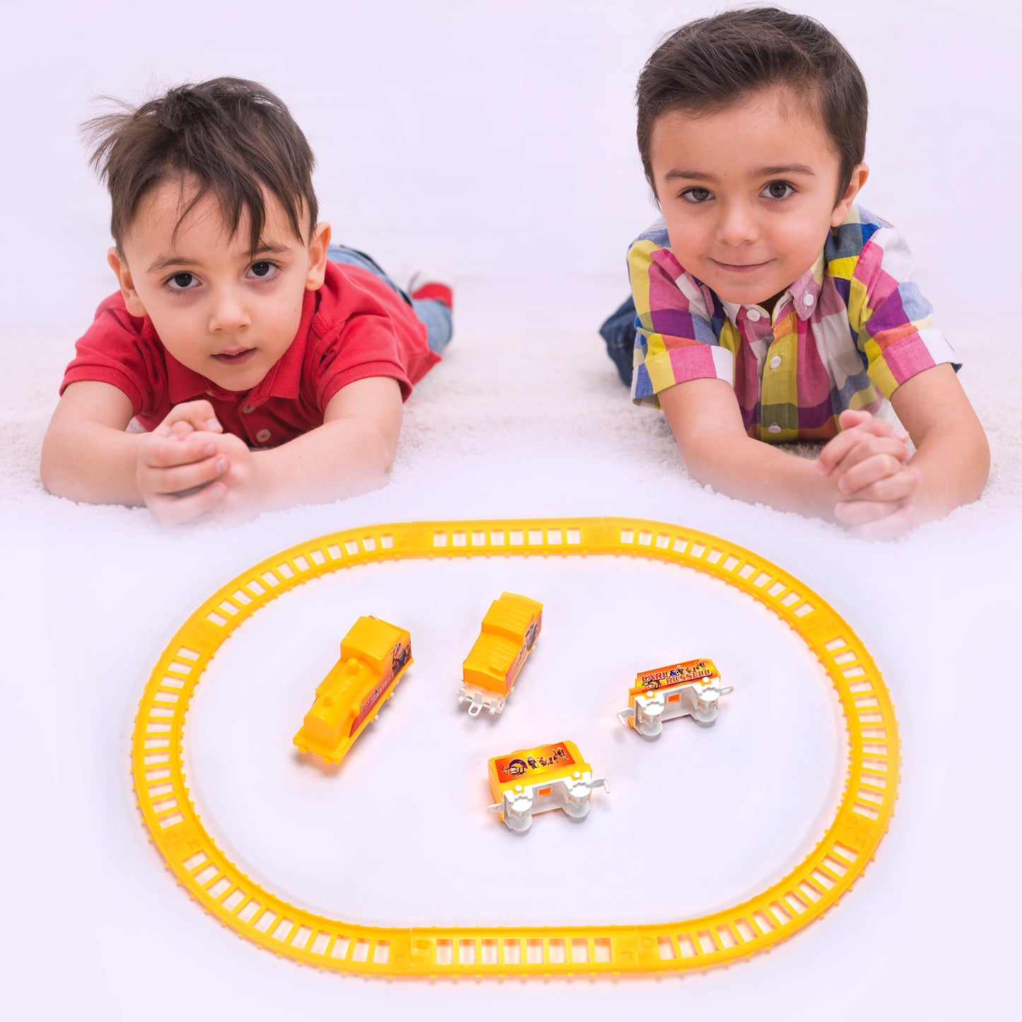 Kids Toy Train High Speed Big Train Play Set Toy Battery Operated Train Set With Light And Sound - Happy Price - Image 6