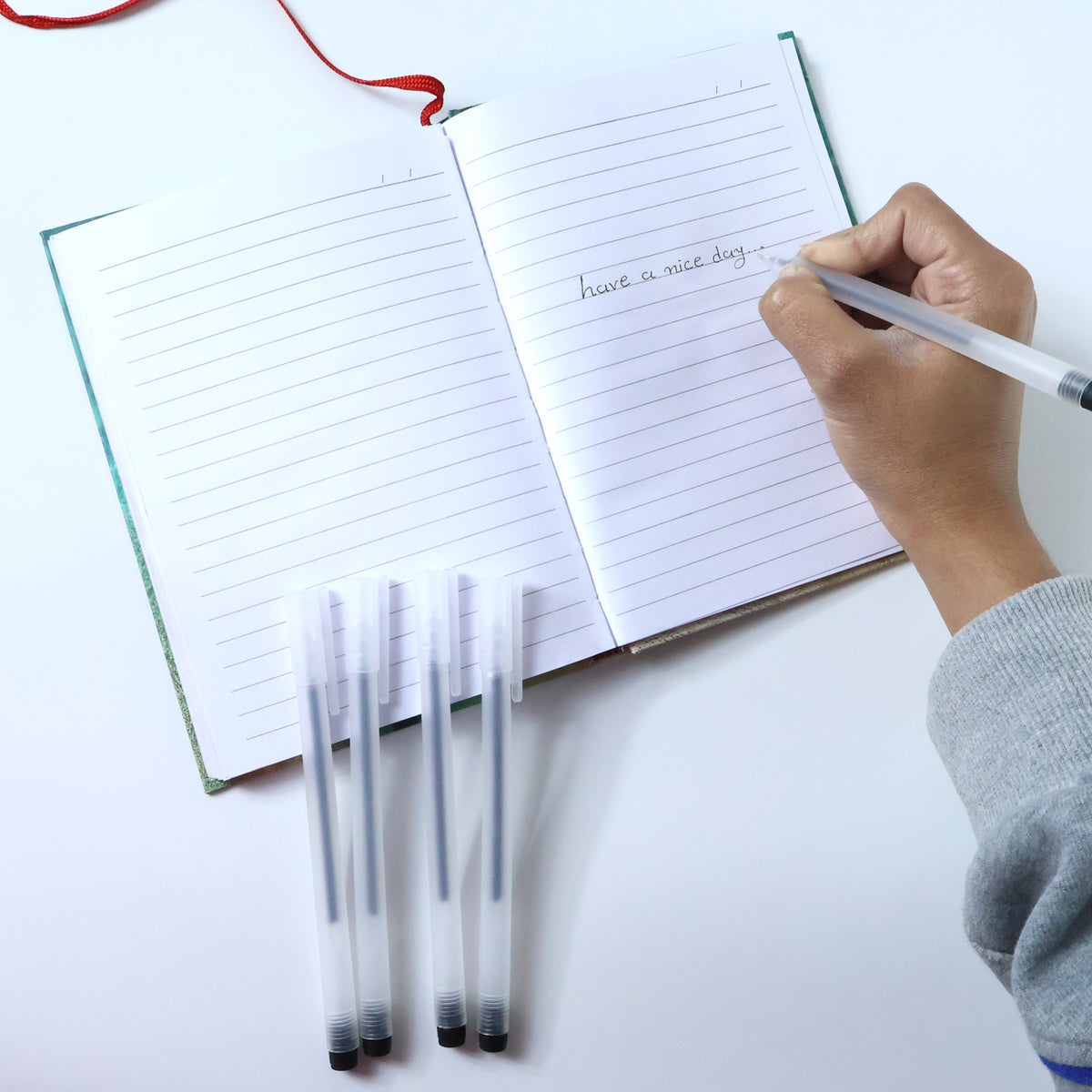 Set of 6 Black Gel Pens for Smooth Writing - Happy Price - Image 5