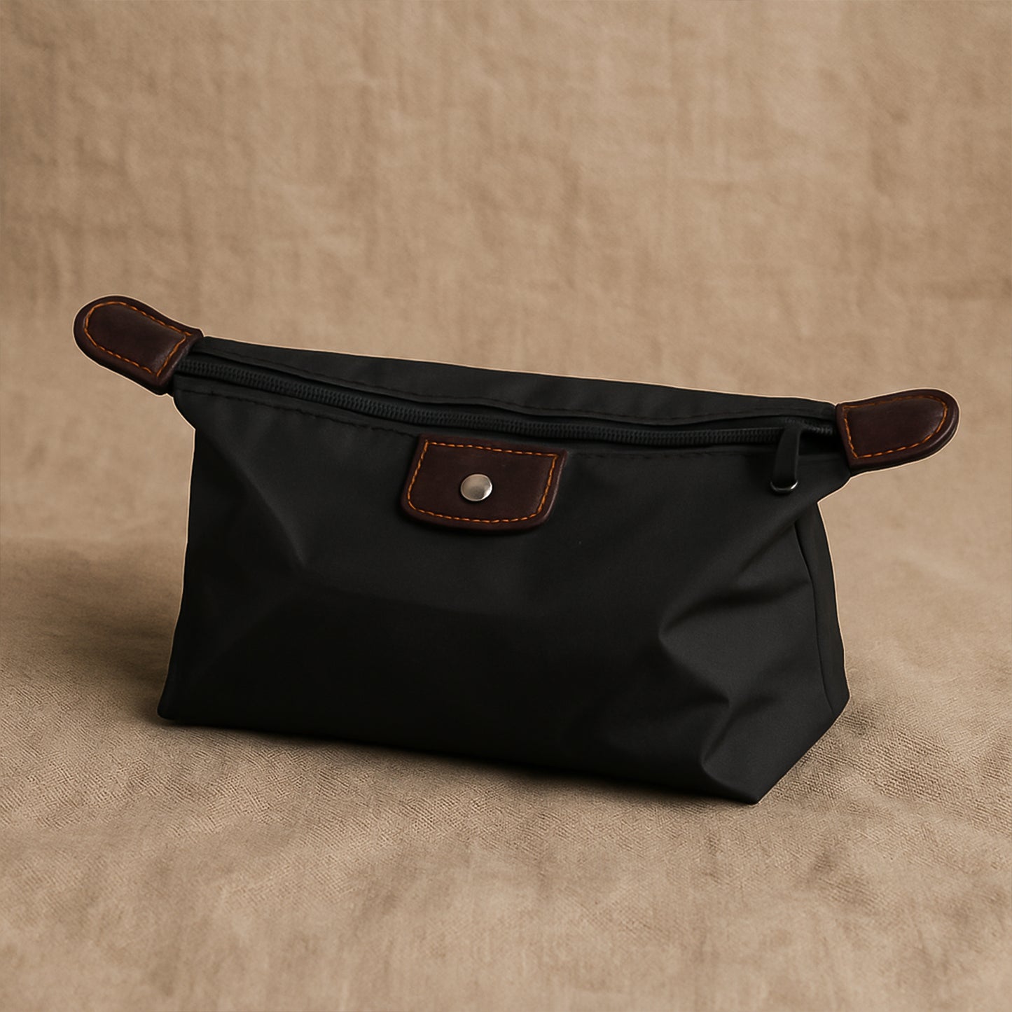 Multipurpose Travel Pouch Organizer - Waterproof Toiletry Bag (1 Pc) - Happy Price - Image 4