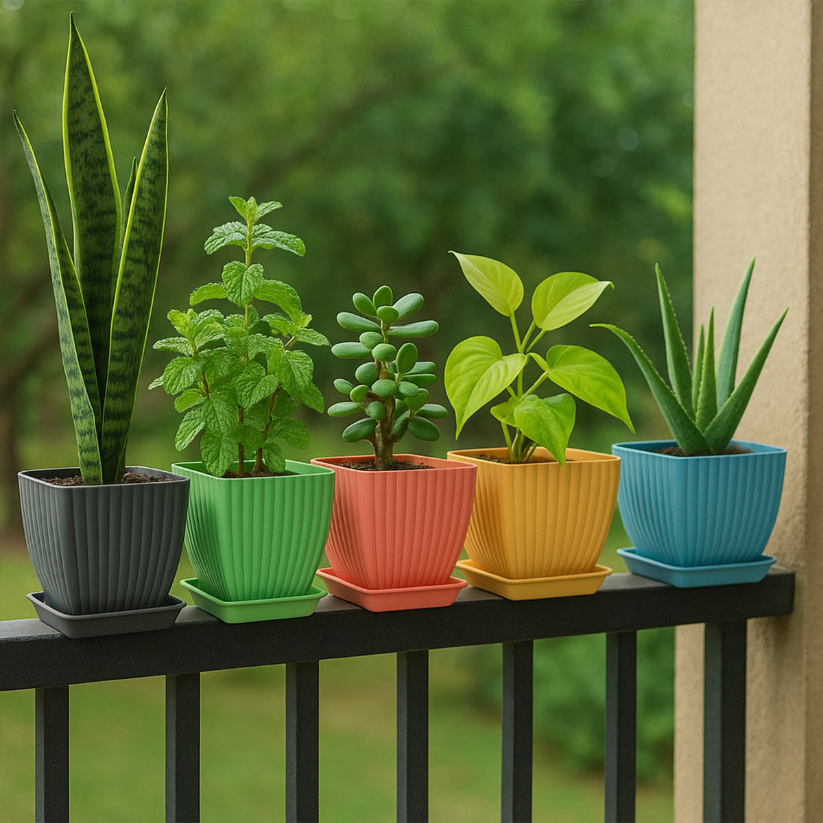 Trendy Square Plastic Flower Pots Set Of 5 - Happy Price - Image 5