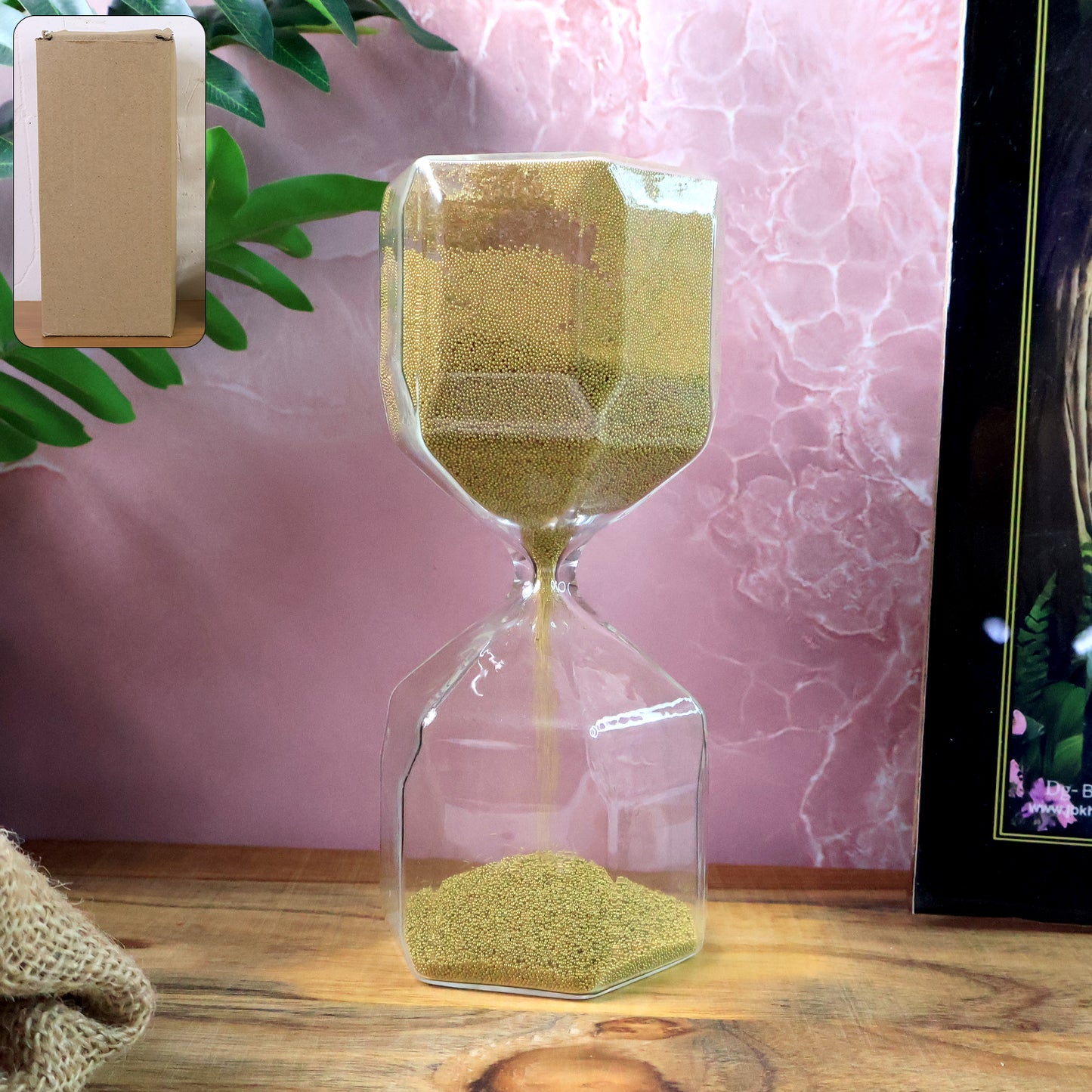 Faceted Glass Sand Timer - 4 Minute Decor Piece (1 Pc) - Happy Price - Image 2