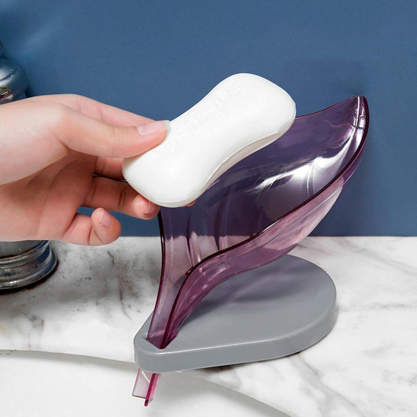 Self Draining Leaf Soap Holder with Suction Cup - Bathroom & Kitchen Organizer (1 Pc) - Happy Price - Image 2