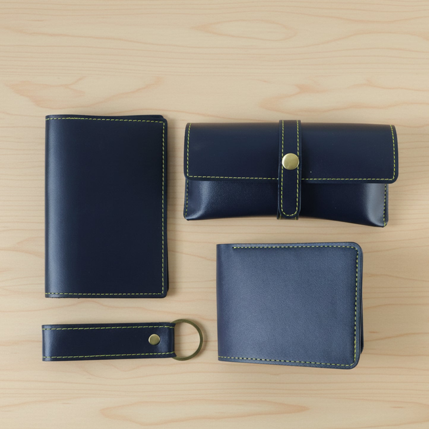 4-Piece PU Leather Men's Accessory Gift Set - Wallet, Card Holder, Keychain, Pouch - Great Price - Image 3