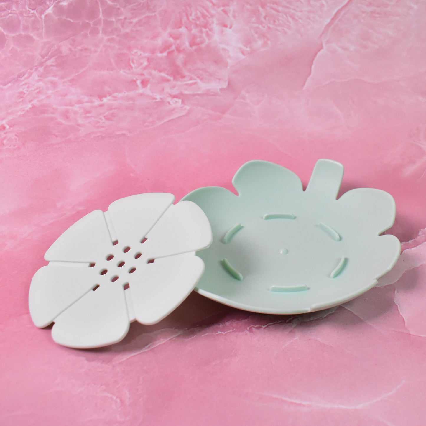 Plastic Flowers Soap Dish Bathroom Accessories Set Shower Gift (1 Pc) - Happy Price - Image 6