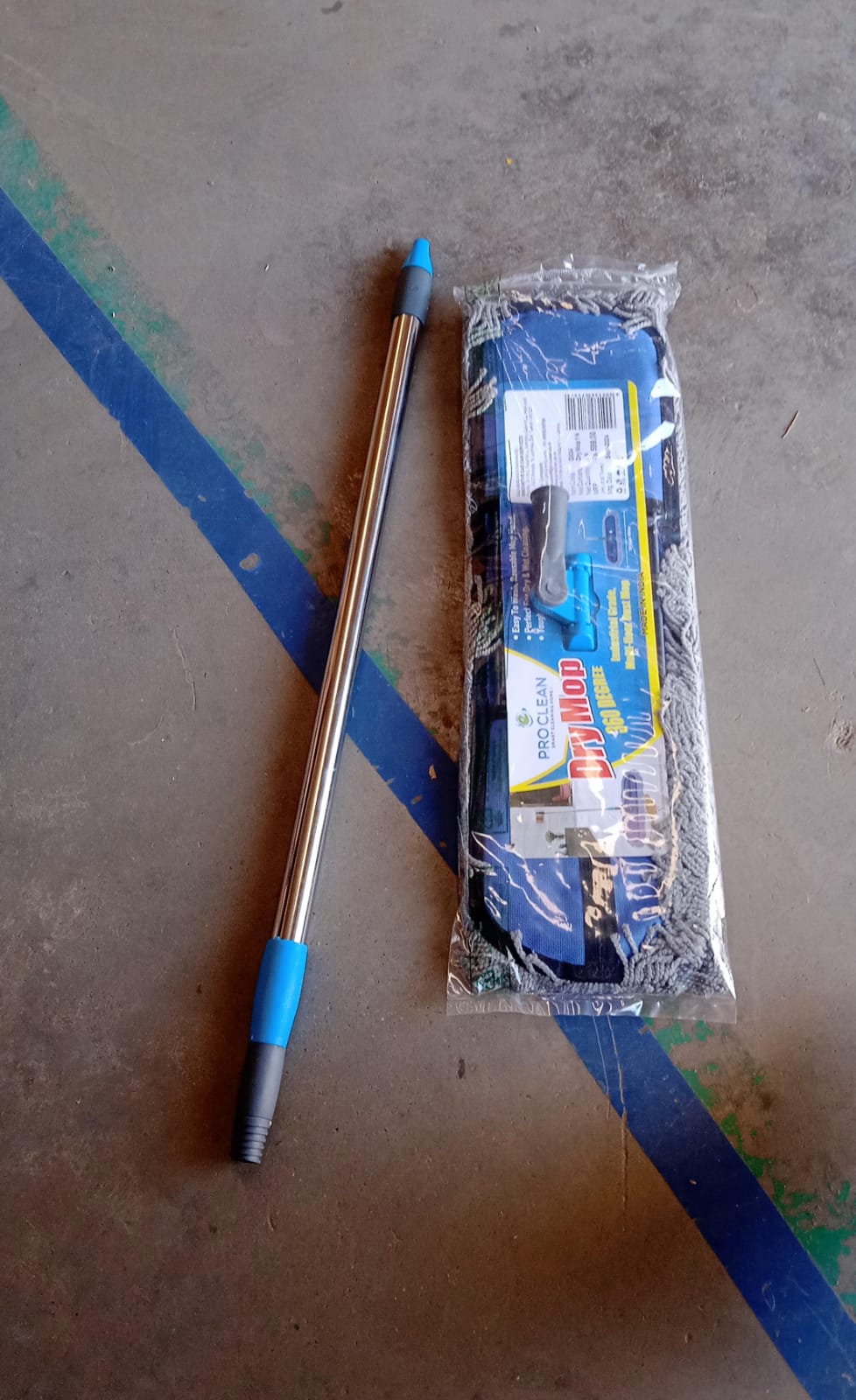 Large Cotton Pad Mop with Long Aluminium Handle for Wet & Dry Cleaning (1 Pc) - Happy Price - Image 7
