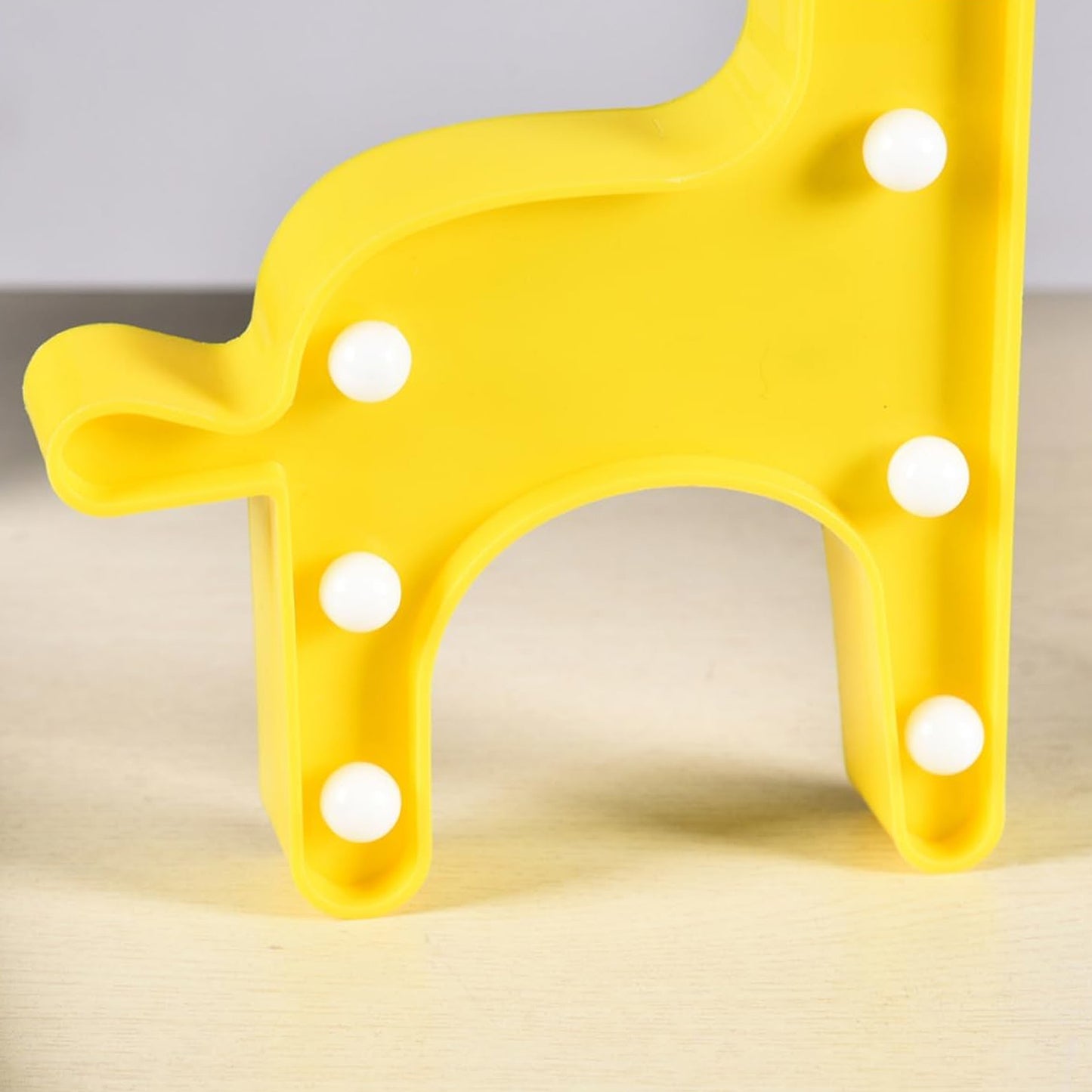 Giraffe Shape LED Decorative Night Light - 1 Pc Battery Operated Lamp - Happy Price - Image 6