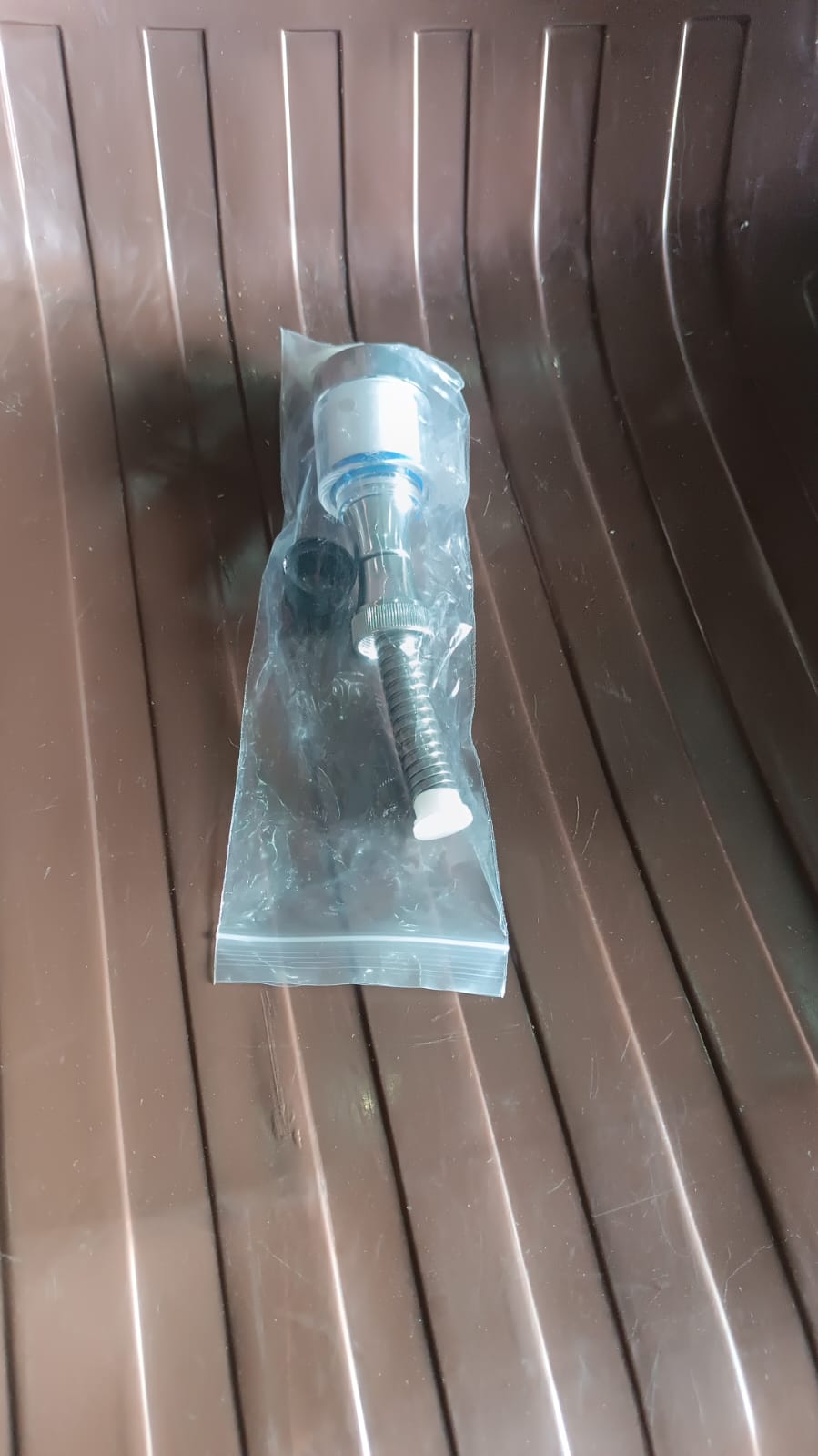 Plastic Faucet Sprayer Extender with Water Saving Jet Stream - 6.5 Inch - Happy Price - Image 7