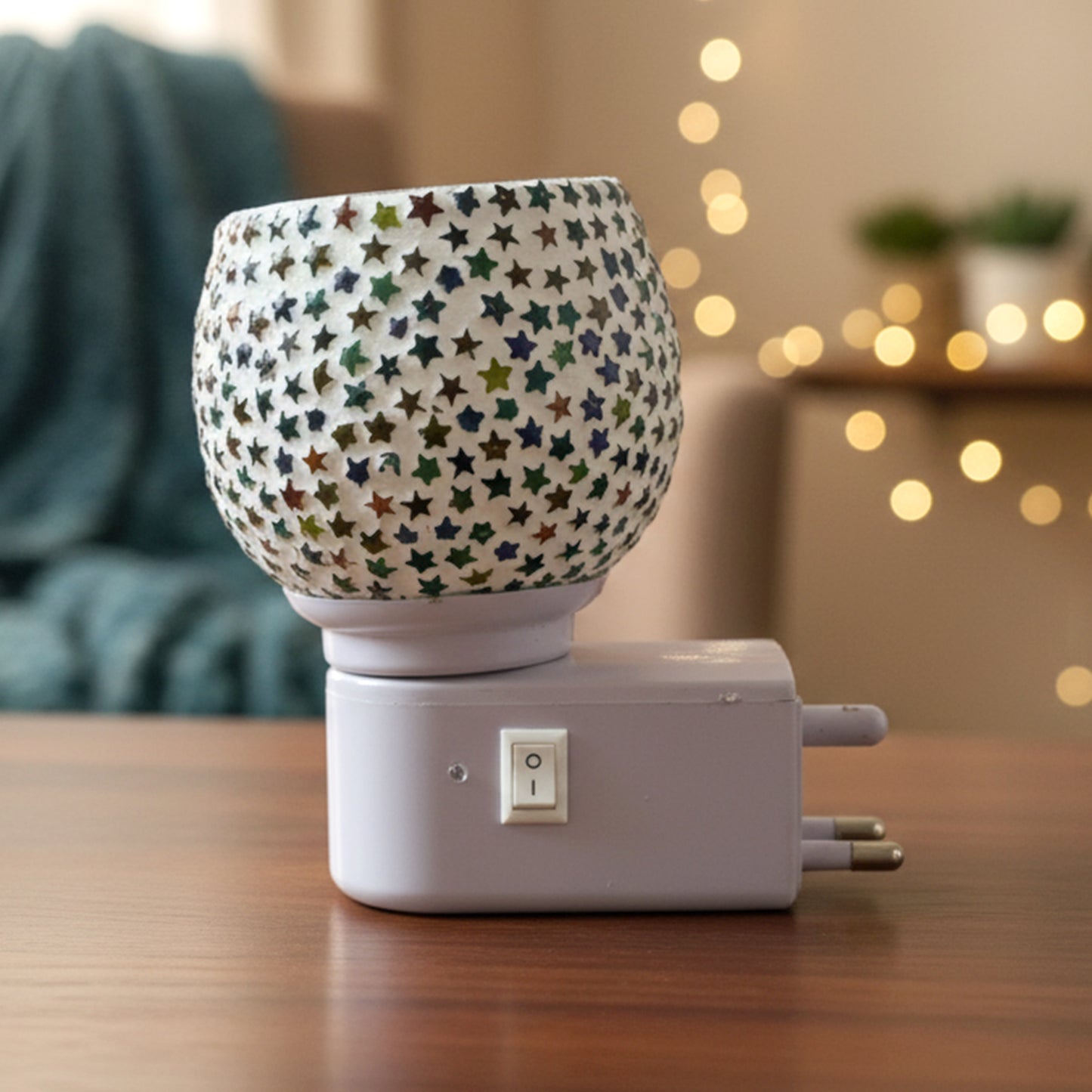 Mosaic Glass Star Pattern Plug-in Night Lamp (1 Pc) - Warm Ambient Light - Happy Price - Image 2