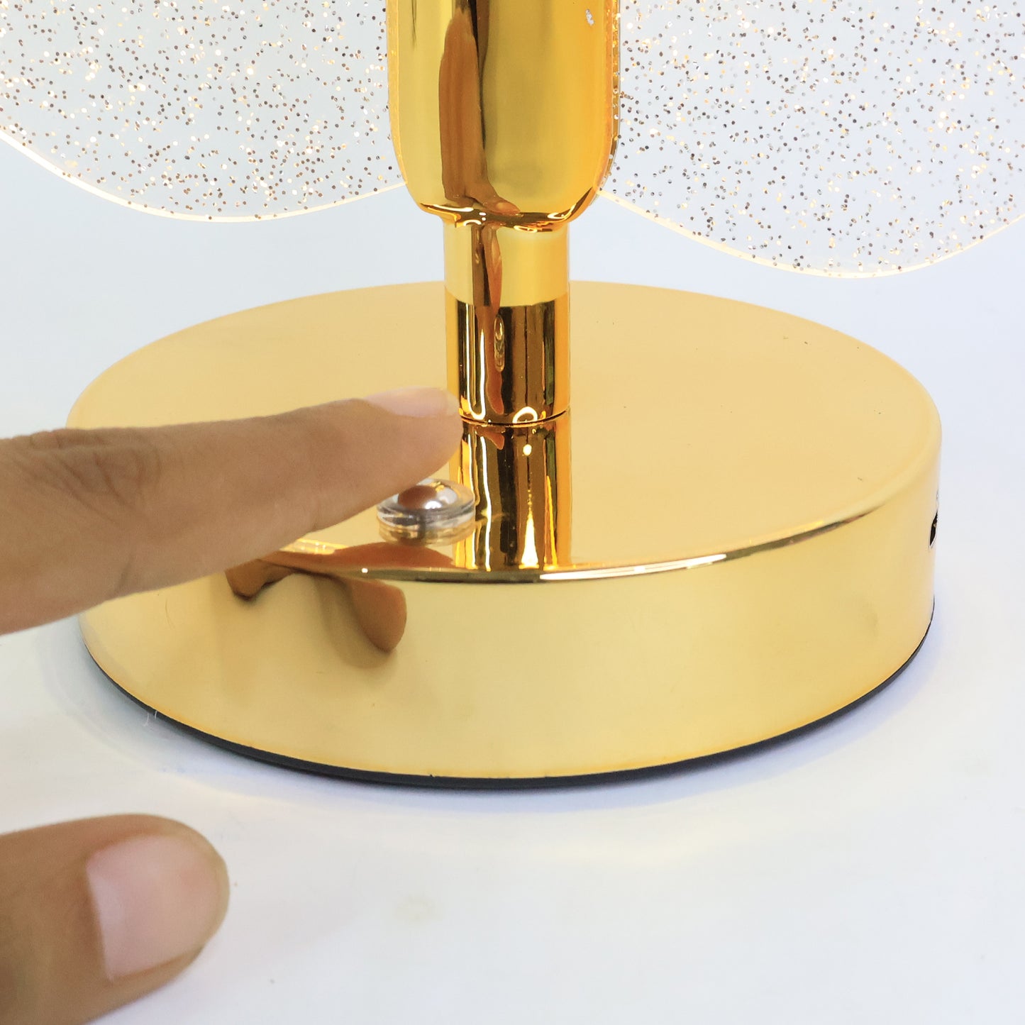 Elegant Crystal Leaf LED Table Lamp with USB Power - Happy Price - Image 3