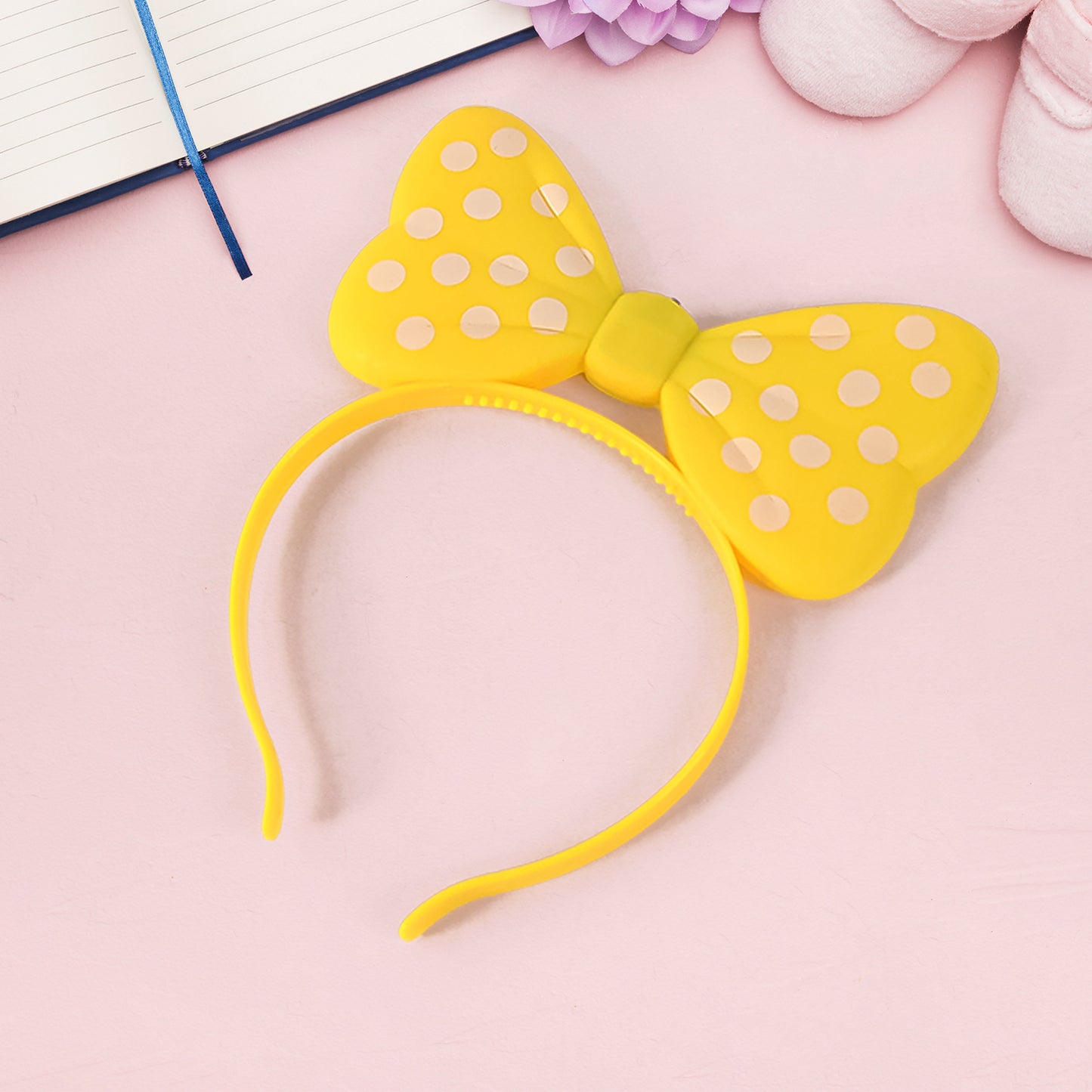 LED Glowing Bow Hairband for Kids (1 Pc) - Fun Party Accessory - Happy Price - Image 5