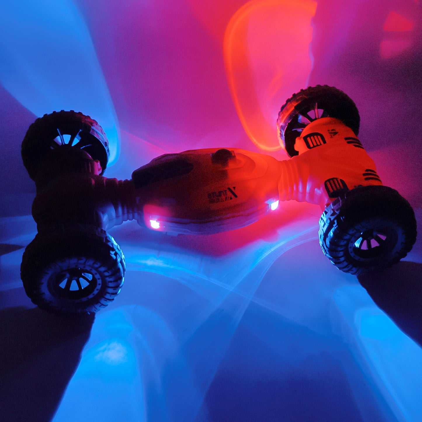 Remote Control Transforming Stunt Car Toy - 1 Set - Happy Price - Image 5