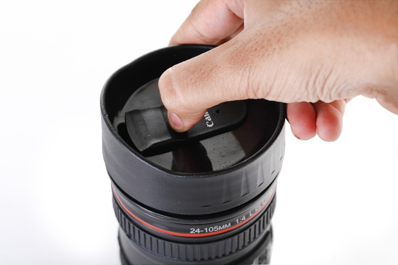 Camera Lens Coffee Mug with Lid - Novelty Travel Cup - Happy Price - Image 4